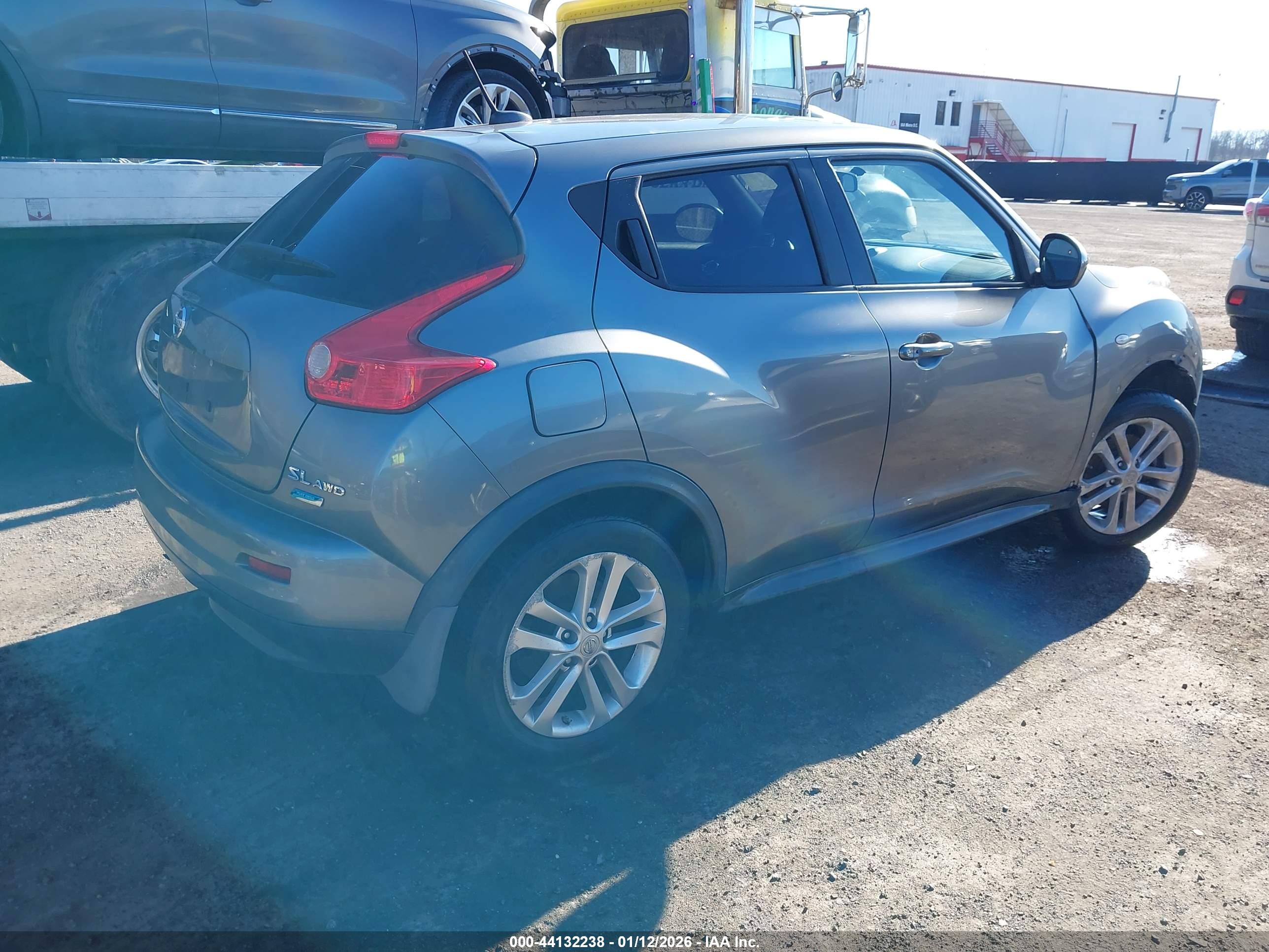 NISSAN JUKE image 4