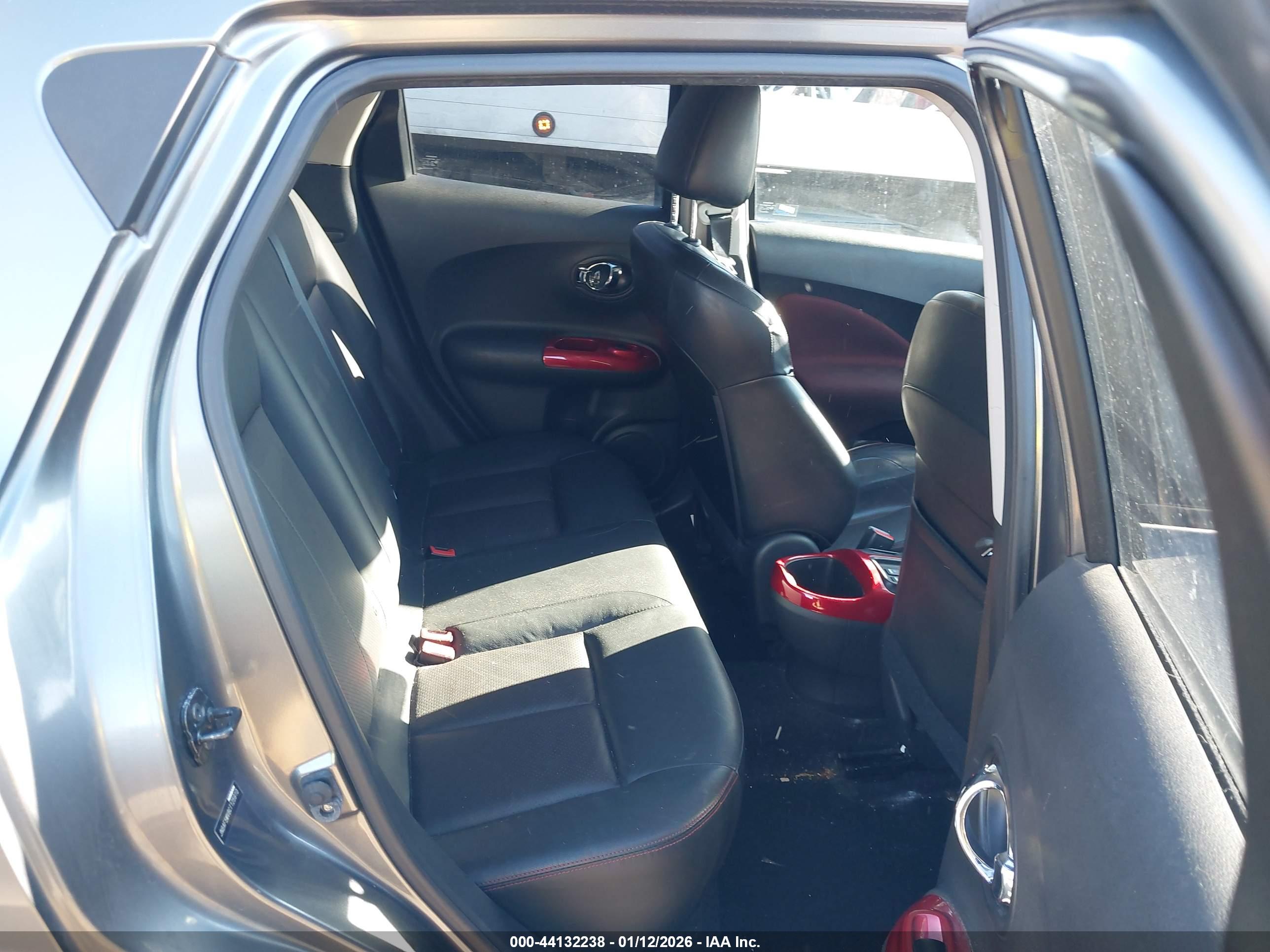 NISSAN JUKE image 8