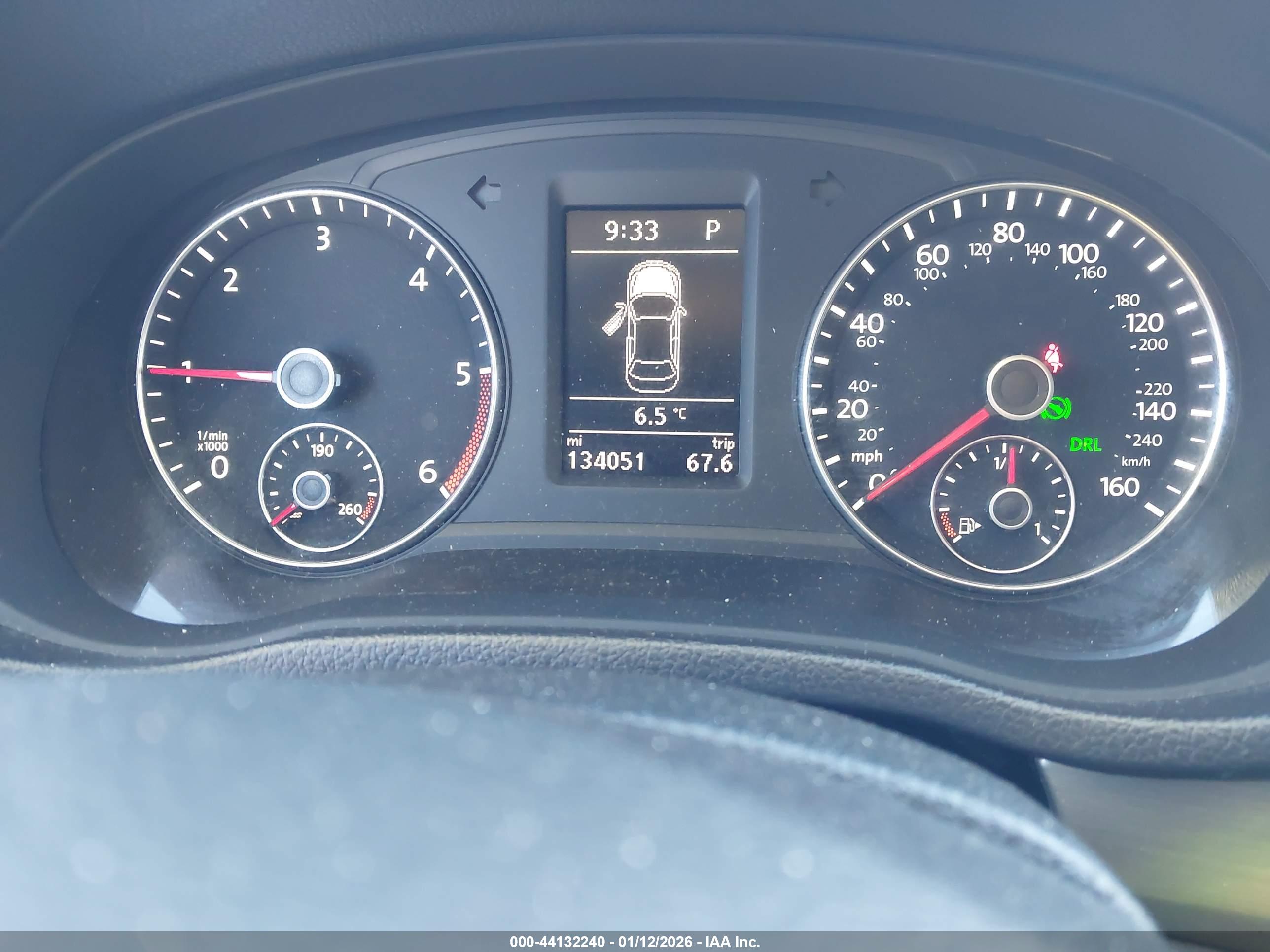 VOLKSWAGEN PASSAT image 7