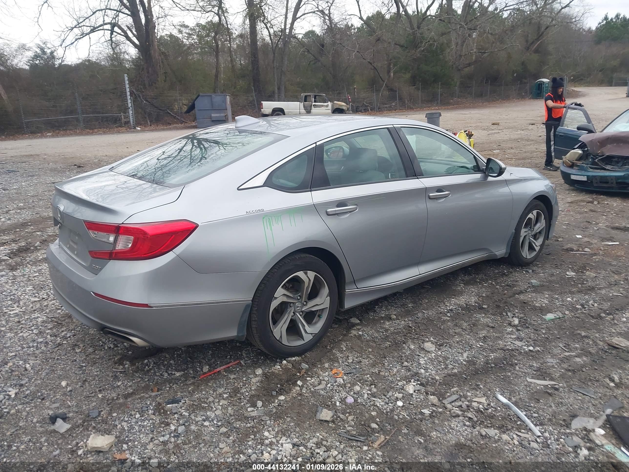 HONDA ACCORD image 4