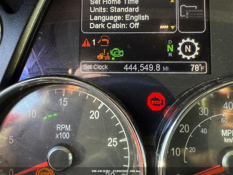 PETERBILT 579 image 6