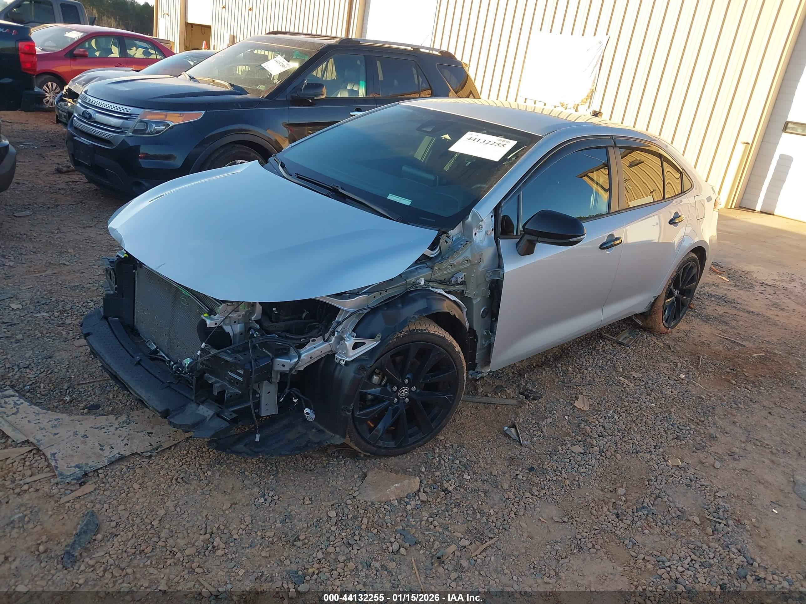 TOYOTA COROLLA image 2