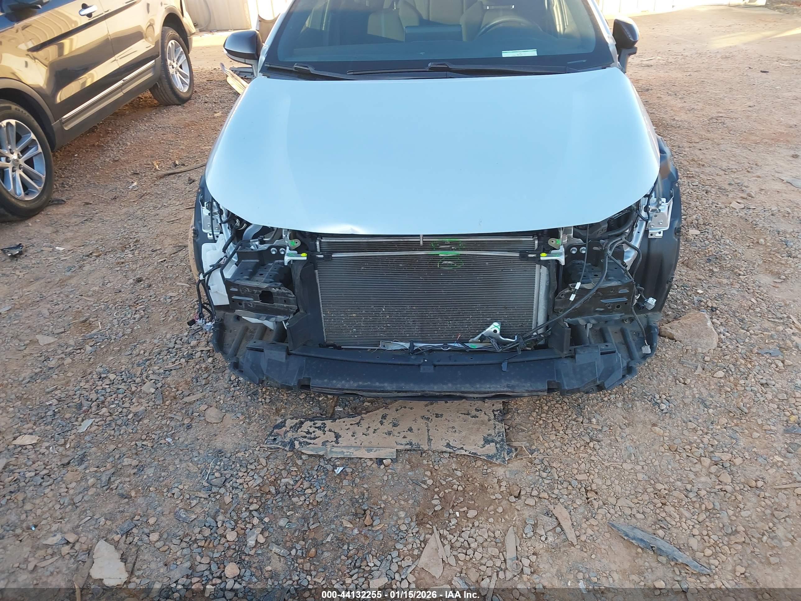 TOYOTA COROLLA image 6