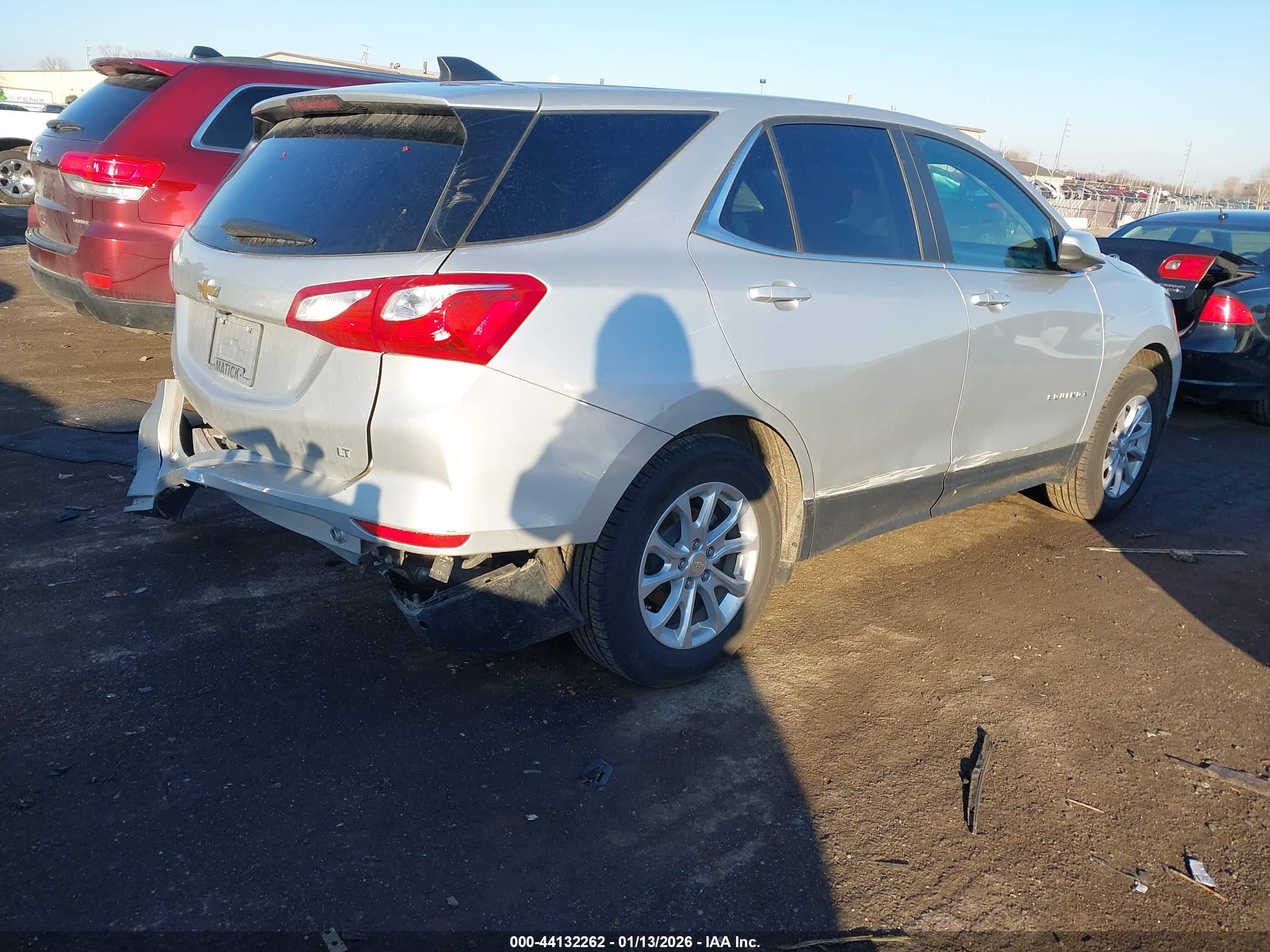 CHEVROLET EQUINOX image 4