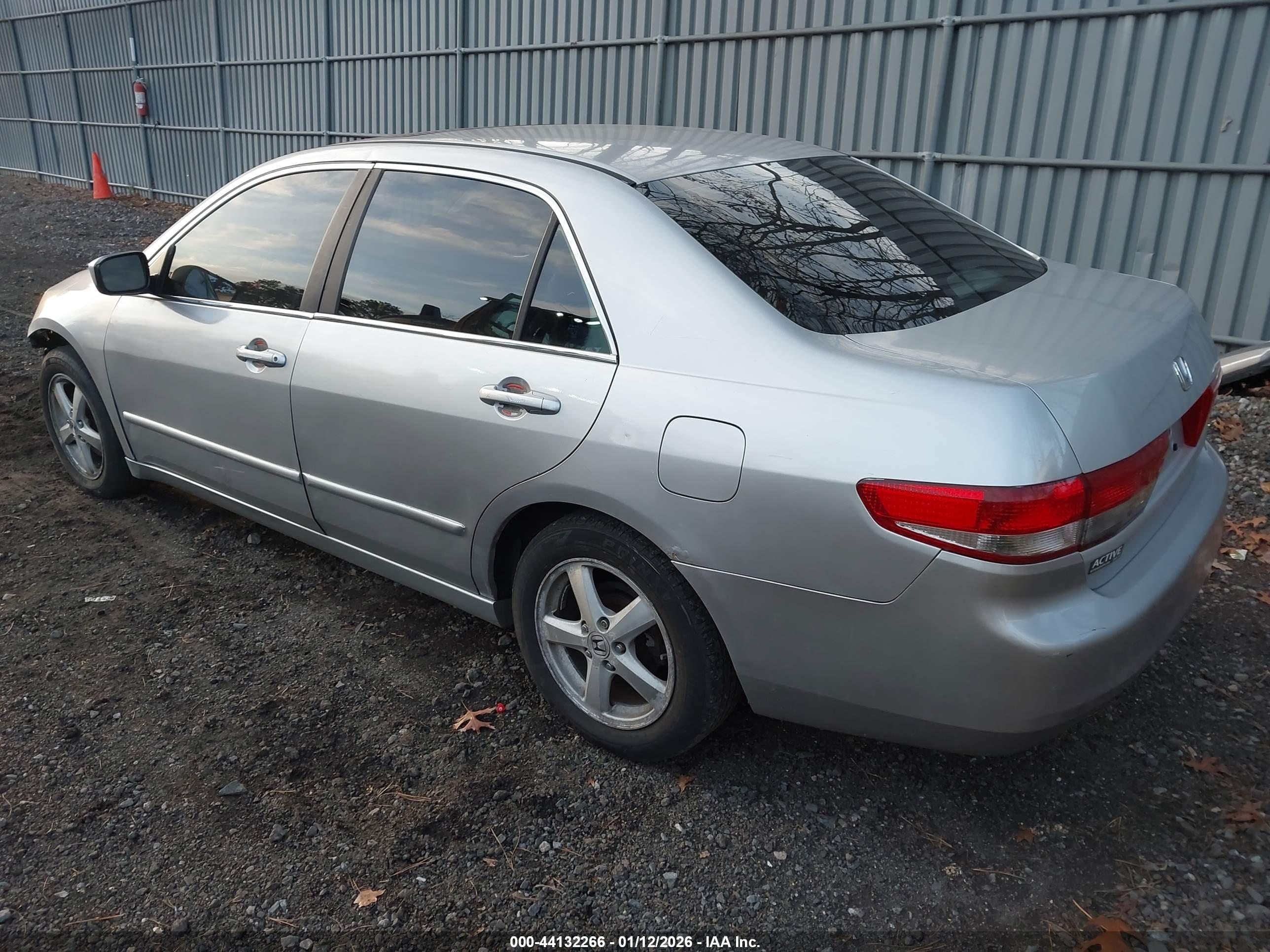 HONDA ACCORD image 3