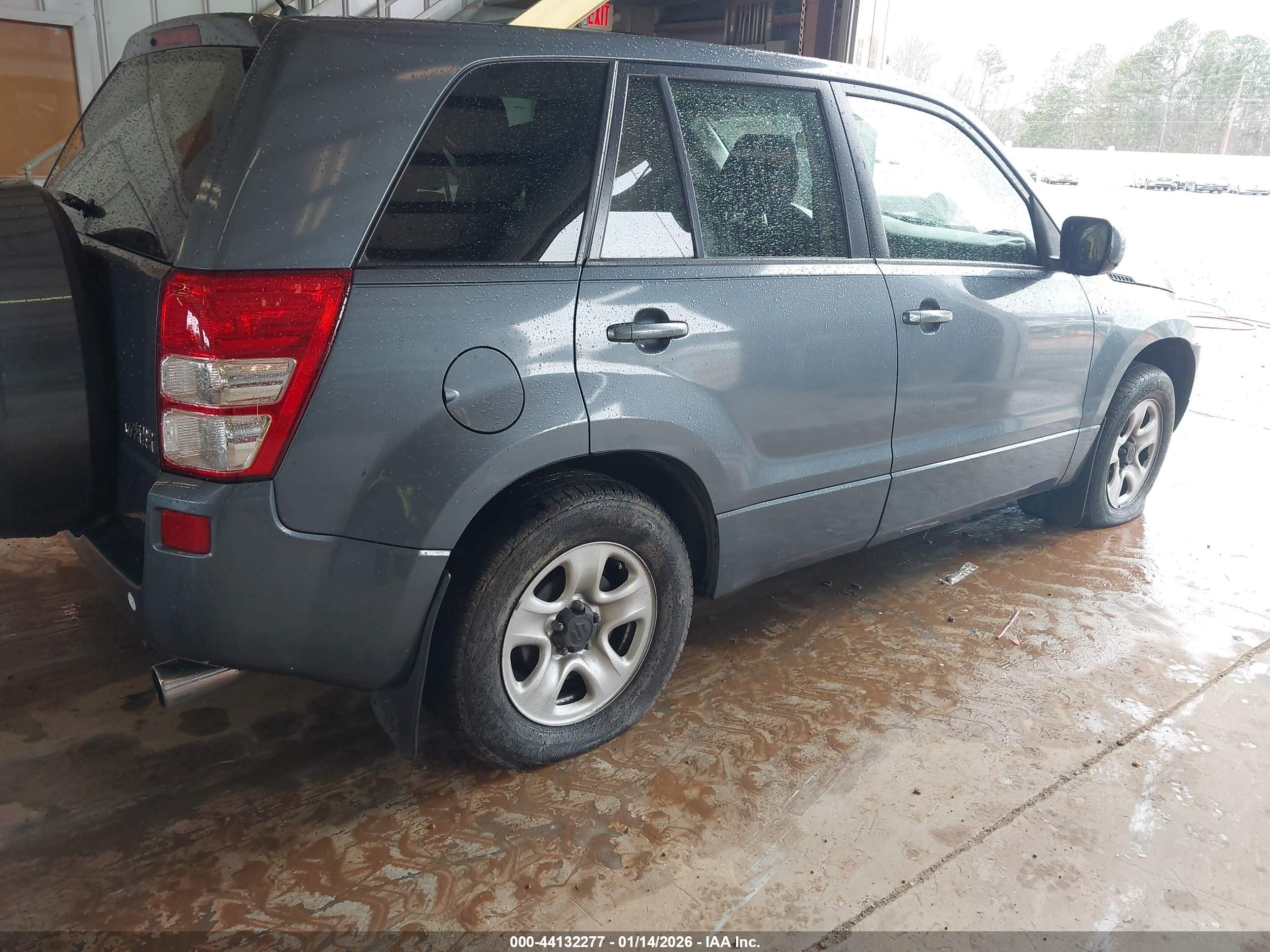 SUZUKI GRAND image 4