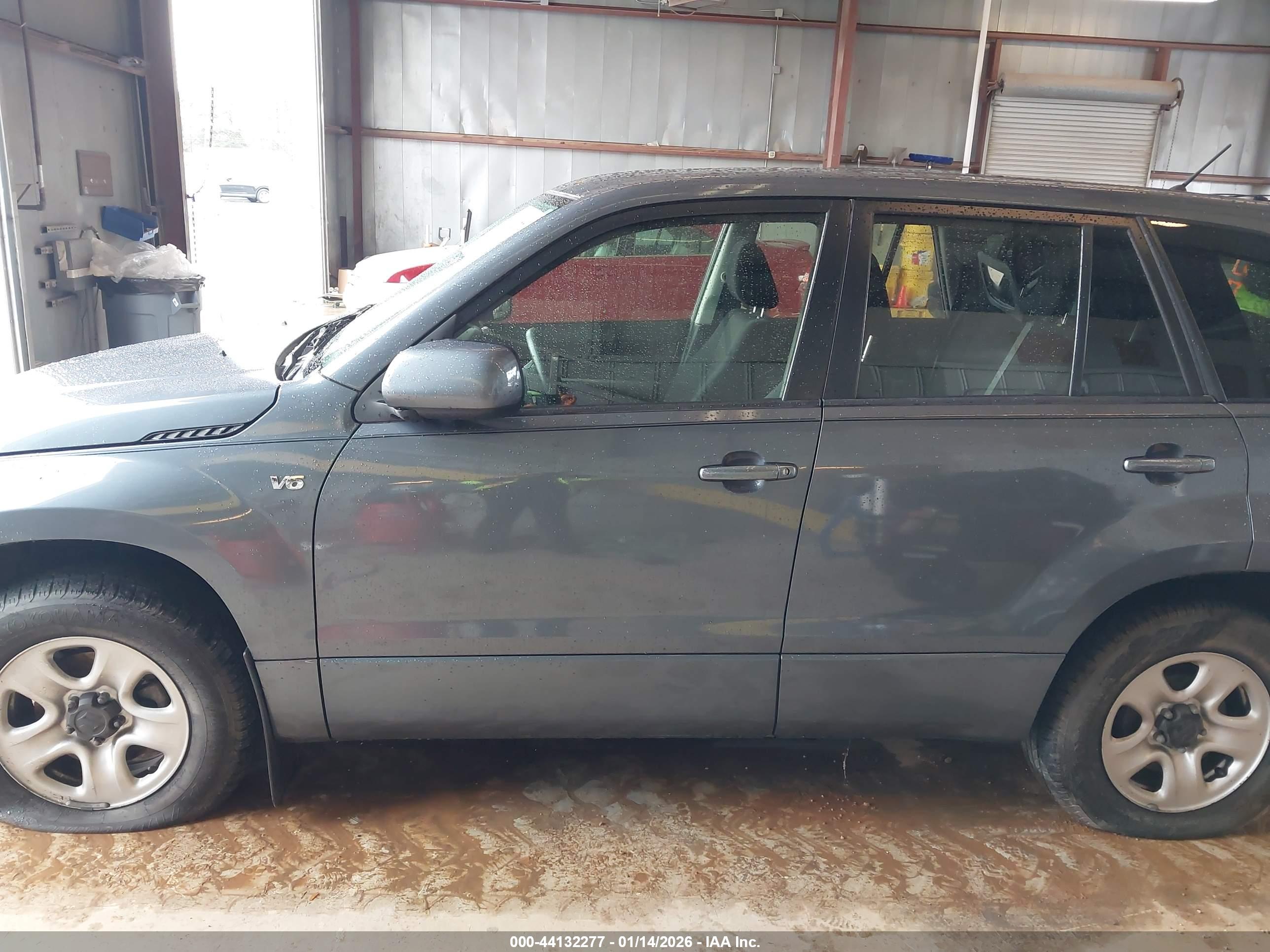 SUZUKI GRAND image 6