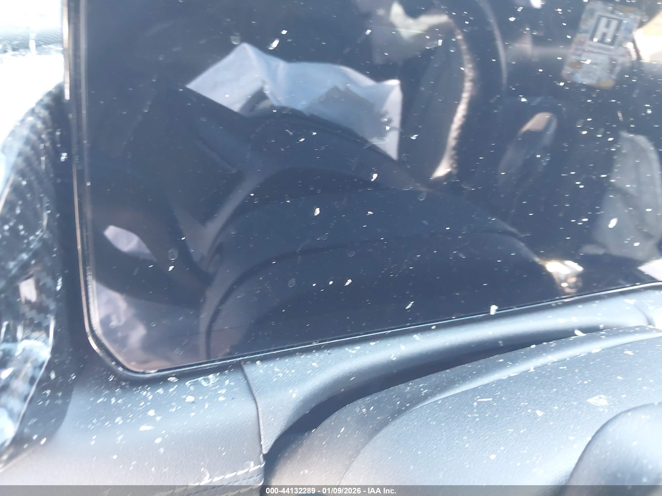 FORD MUSTANG image 7
