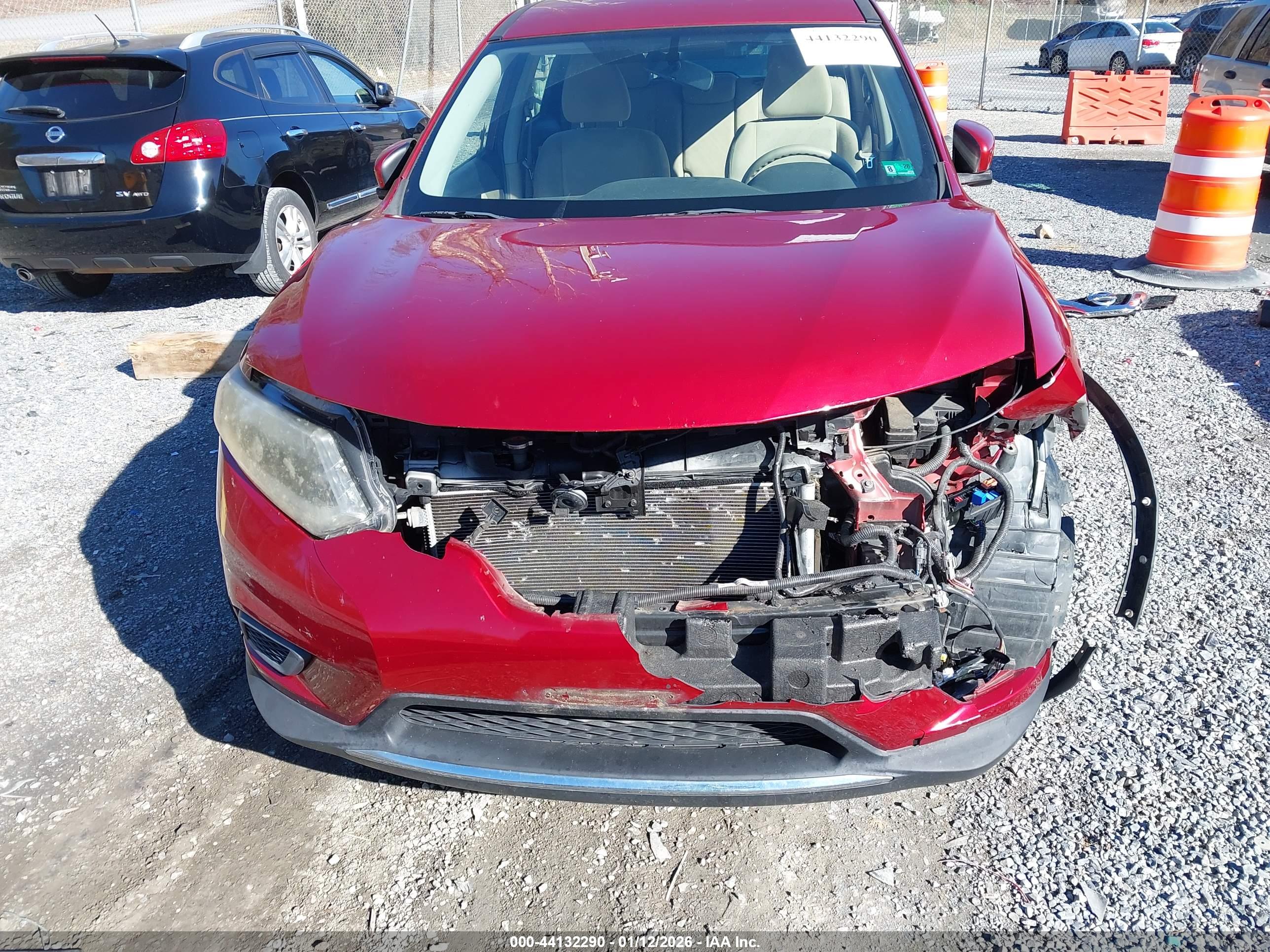 NISSAN ROGUE image 6