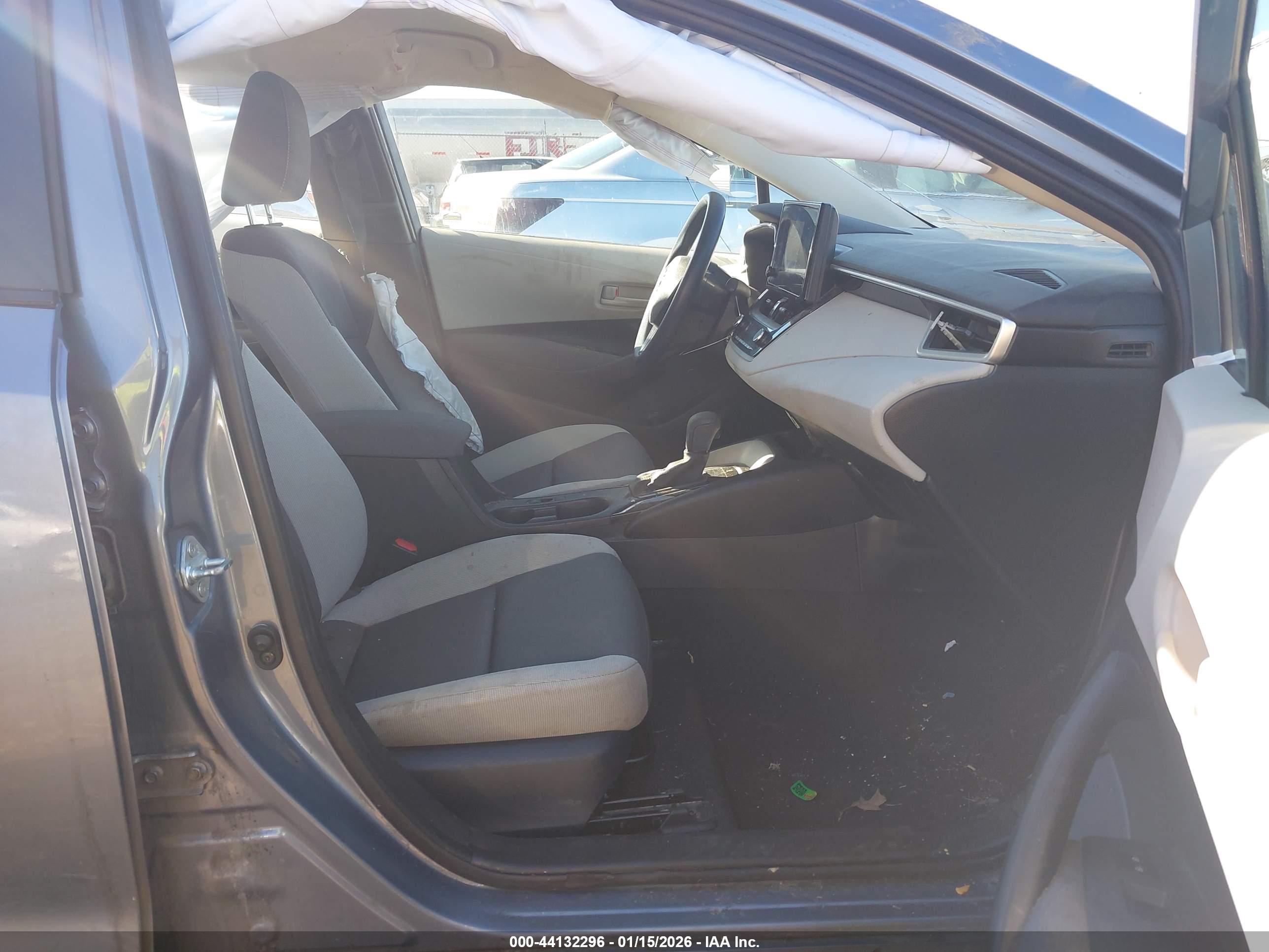 TOYOTA COROLLA image 5