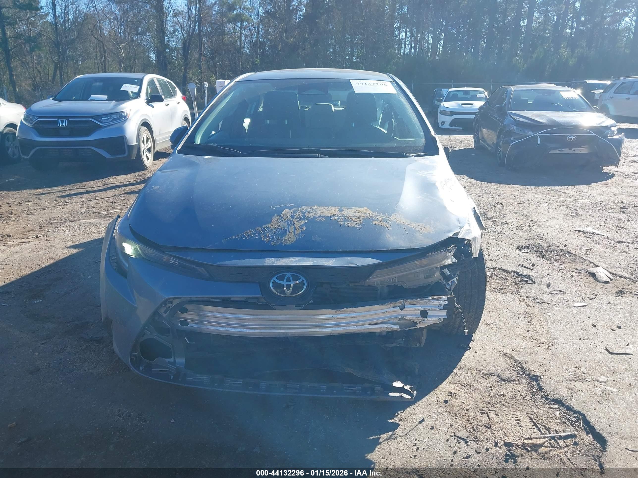 TOYOTA COROLLA image 6