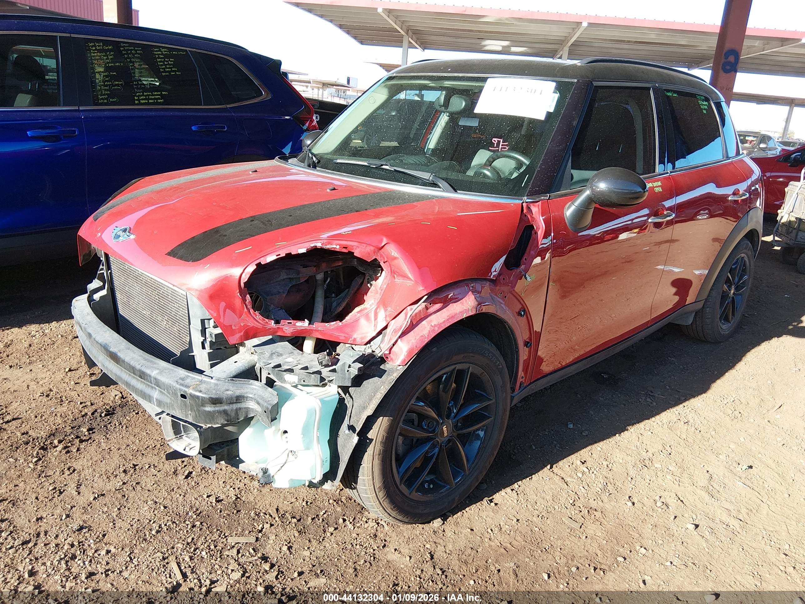 MINI COUNTRYMAN image 2