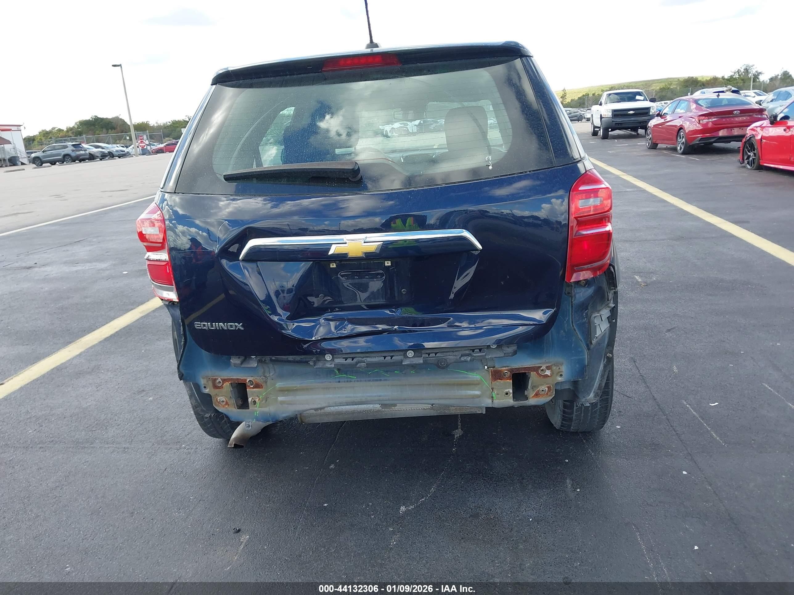 CHEVROLET EQUINOX image 6