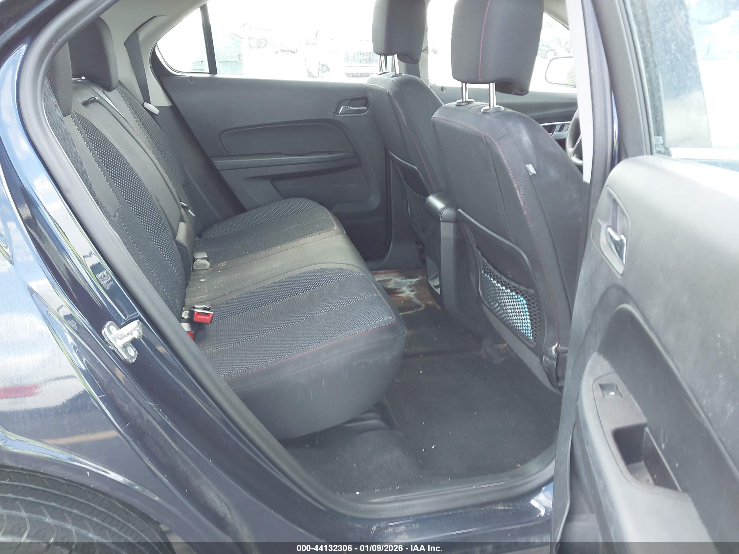 CHEVROLET EQUINOX image 8