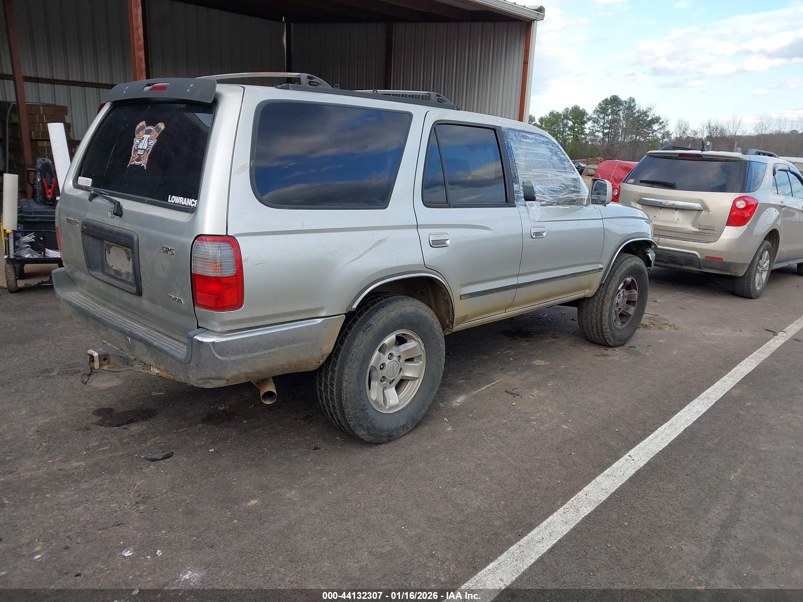 TOYOTA 4RUNNER image 4