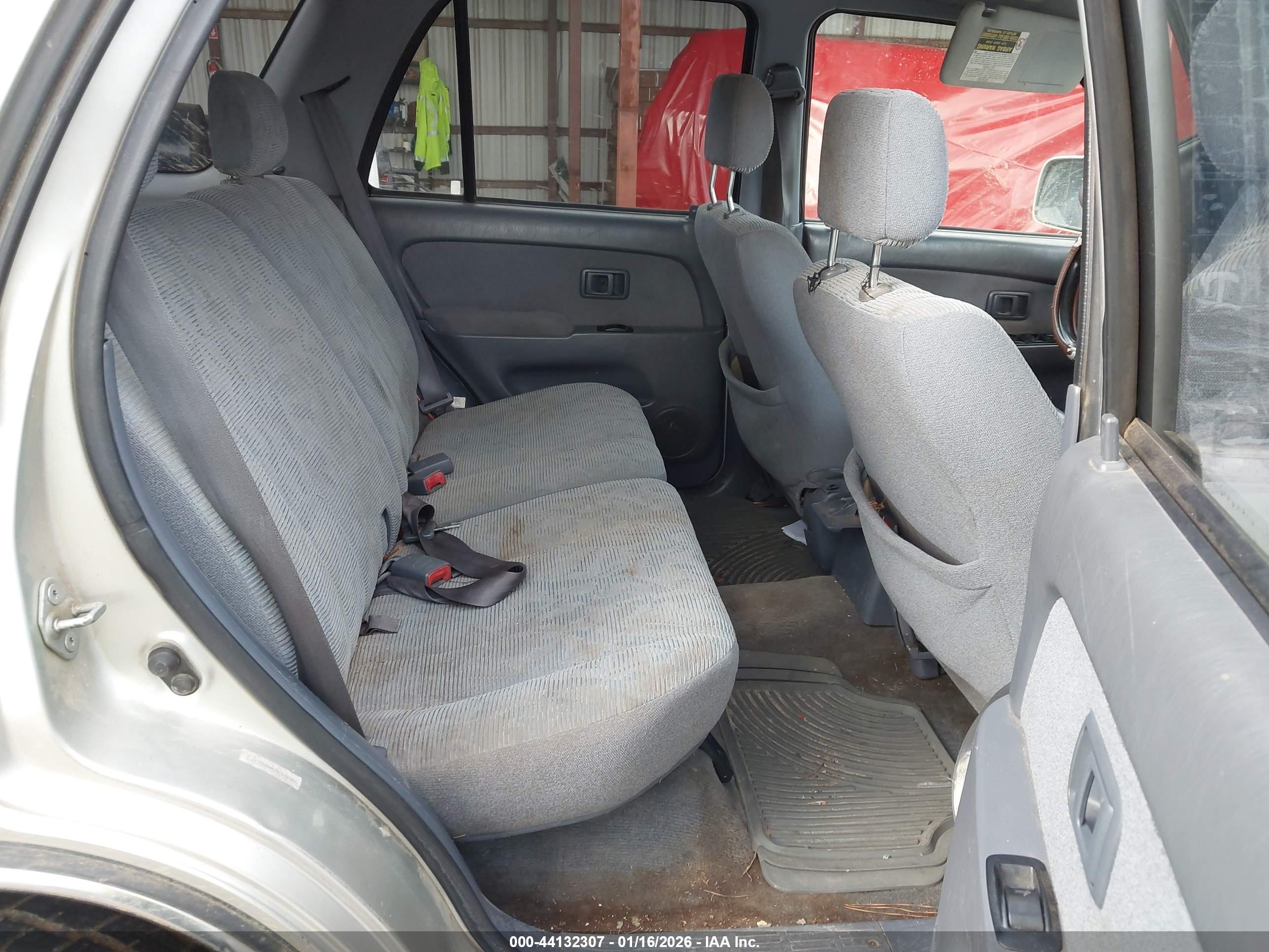 TOYOTA 4RUNNER image 8