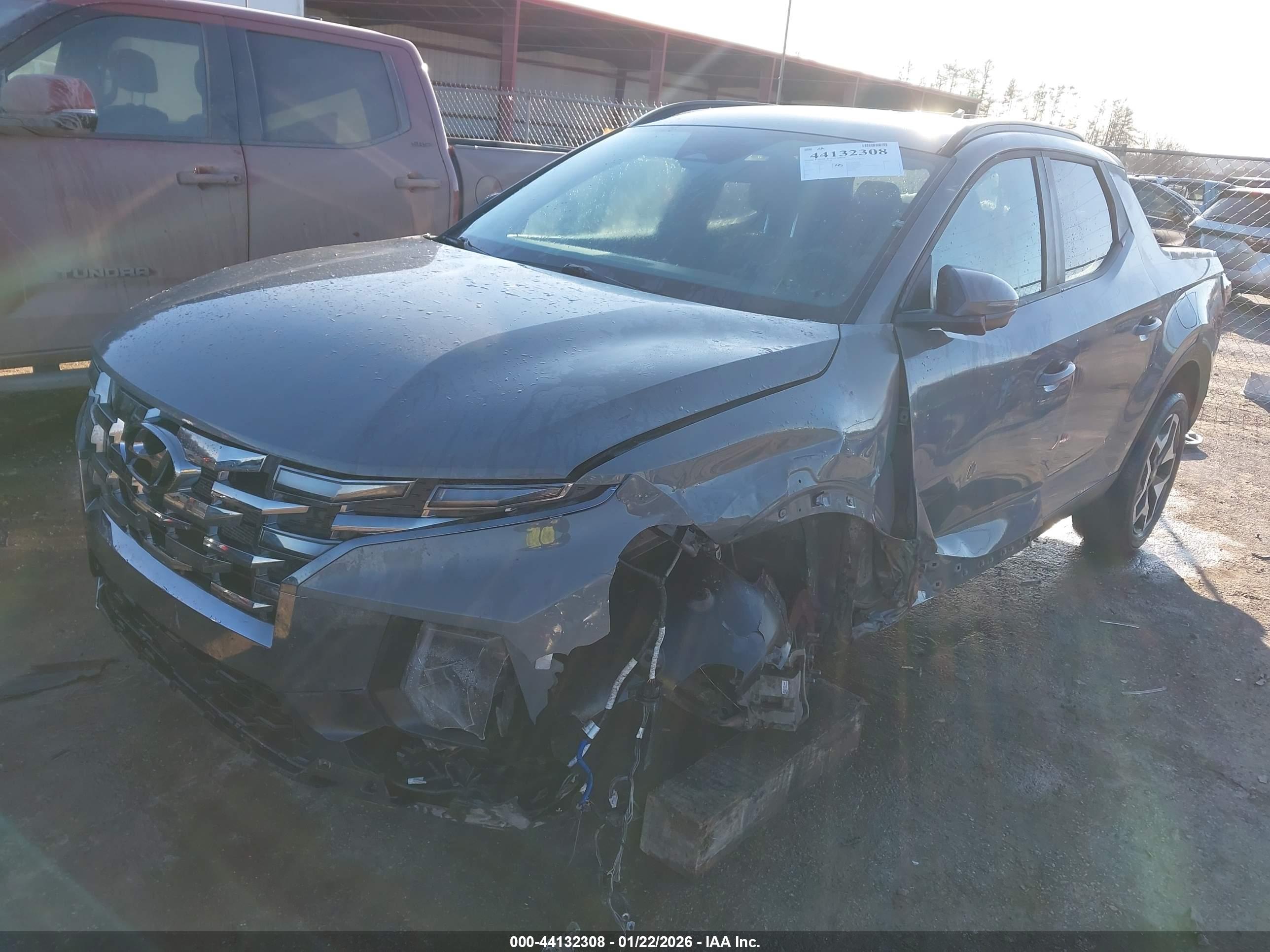 HYUNDAI SANTA image 2