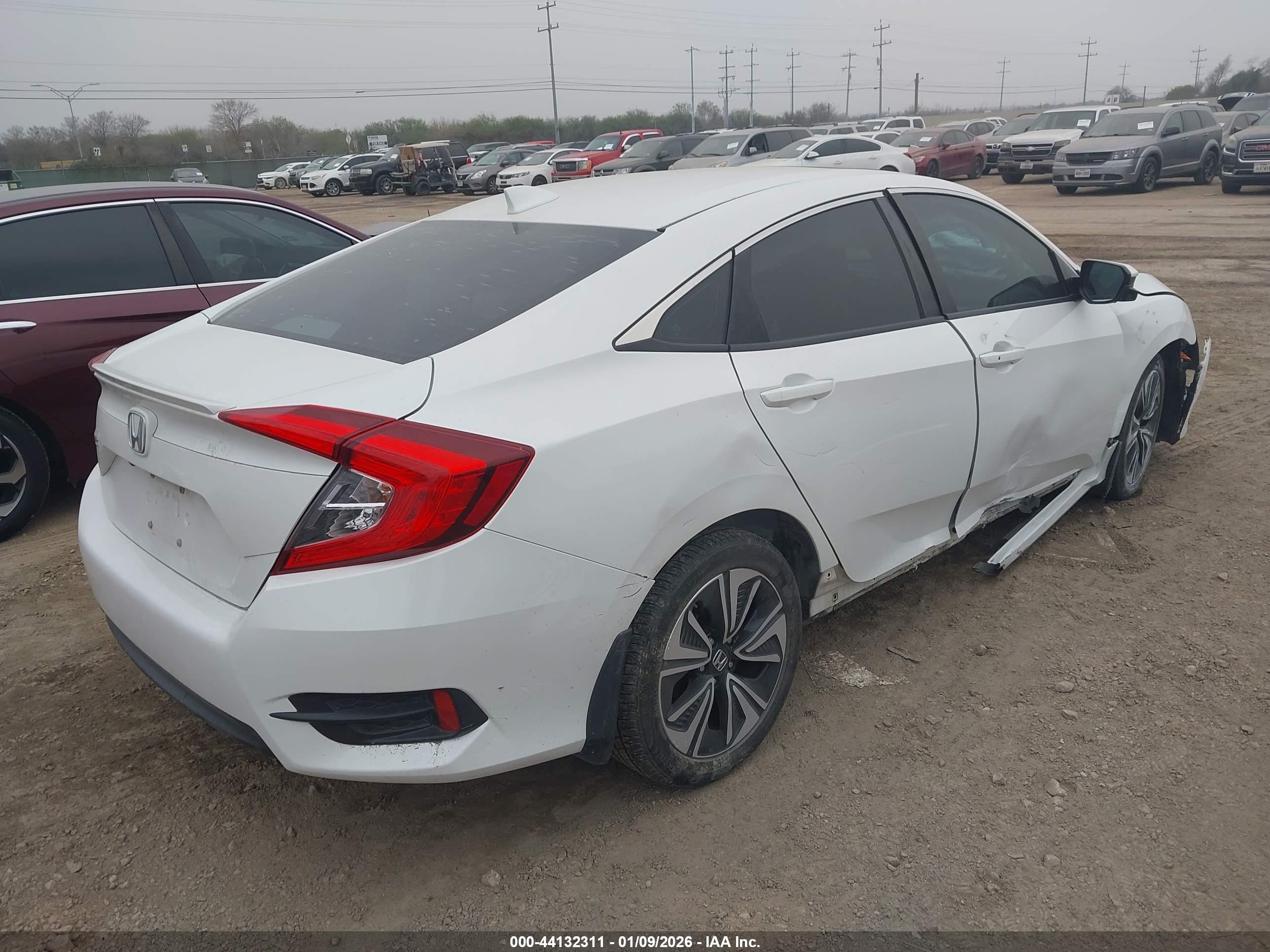 HONDA CIVIC image 4