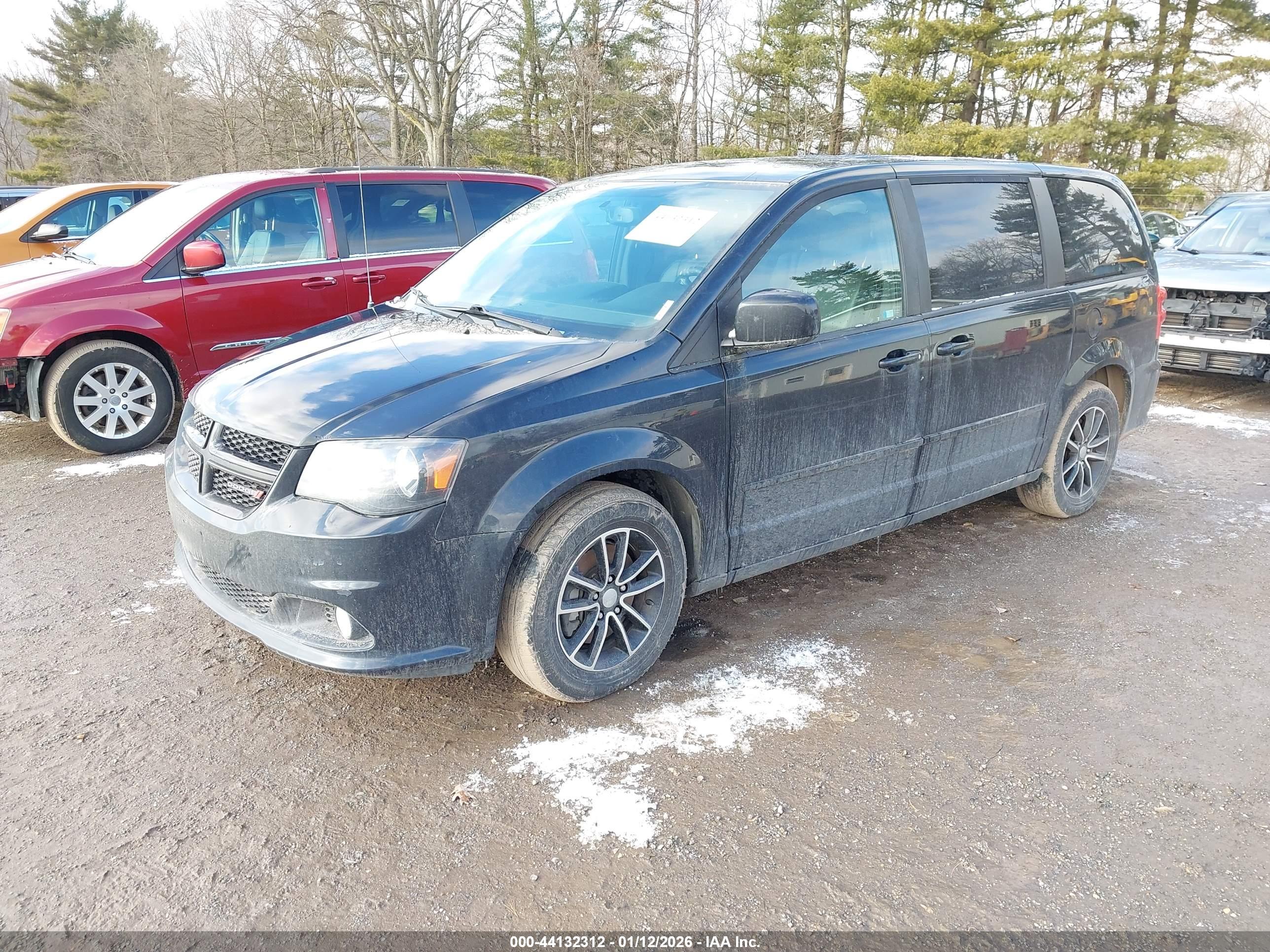DODGE GRAND image 2