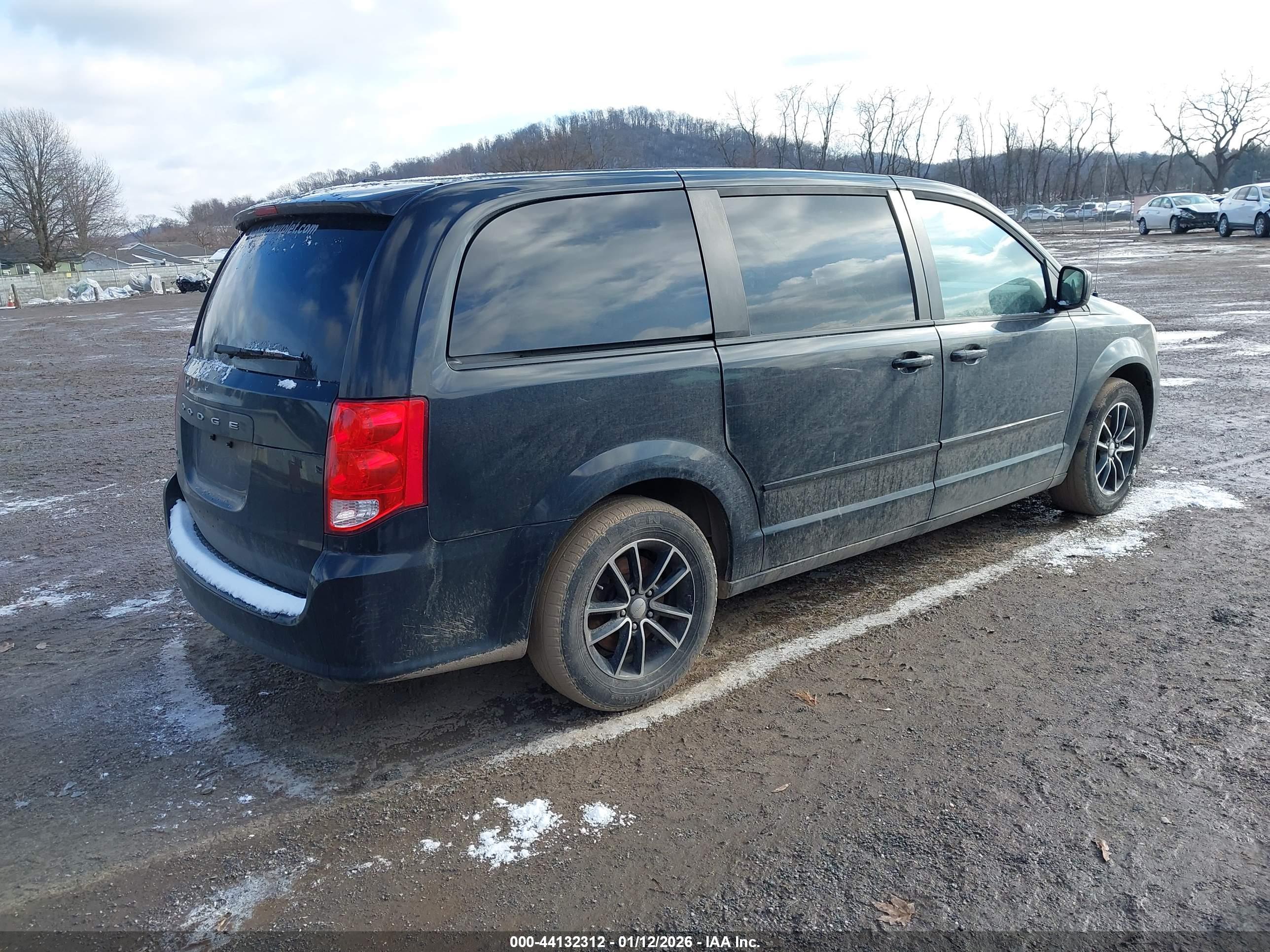 DODGE GRAND image 4