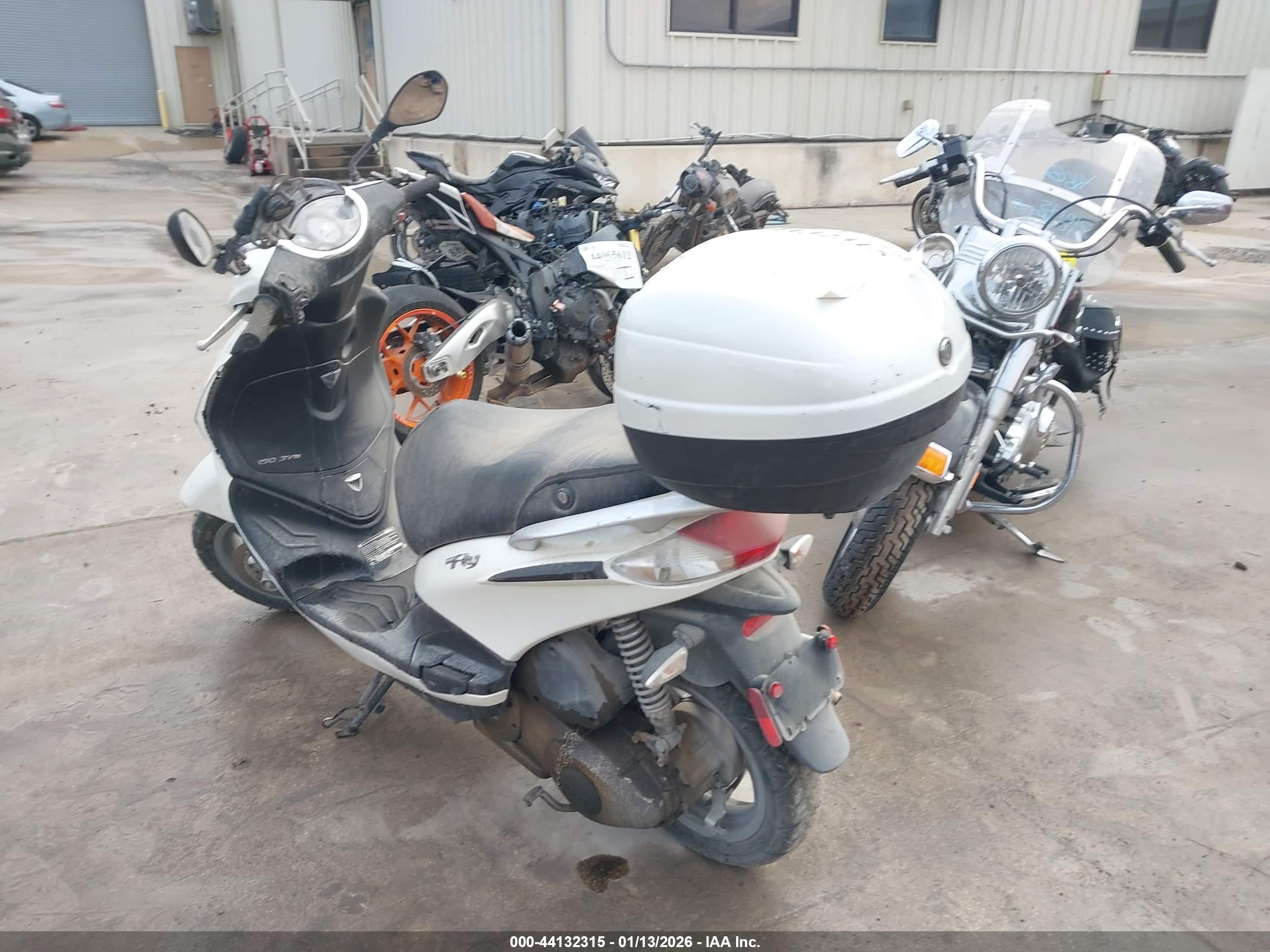 PIAGGIO FLY image 3