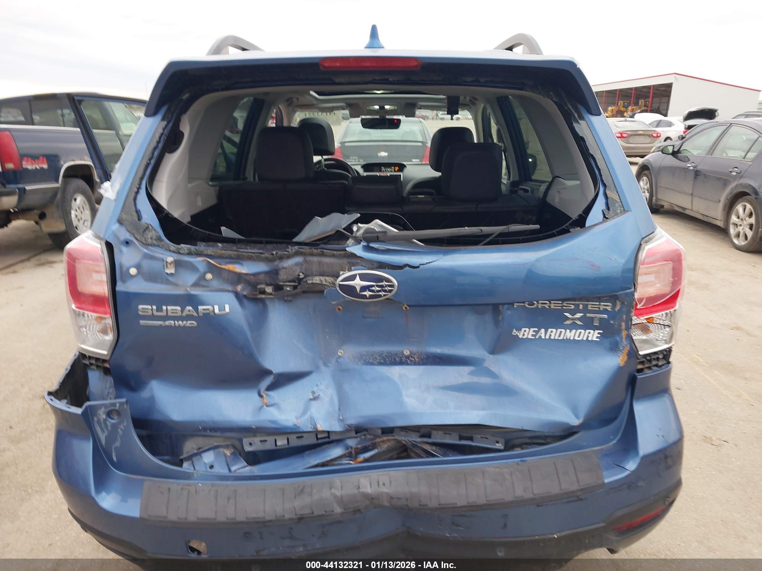 SUBARU FORESTER image 6