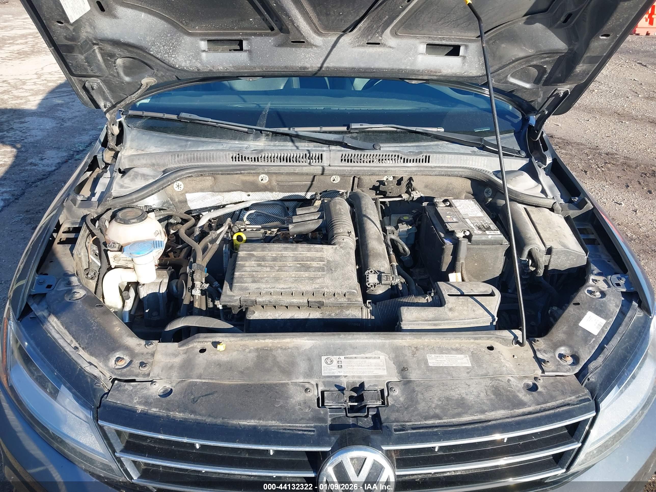 VOLKSWAGEN JETTA image 10
