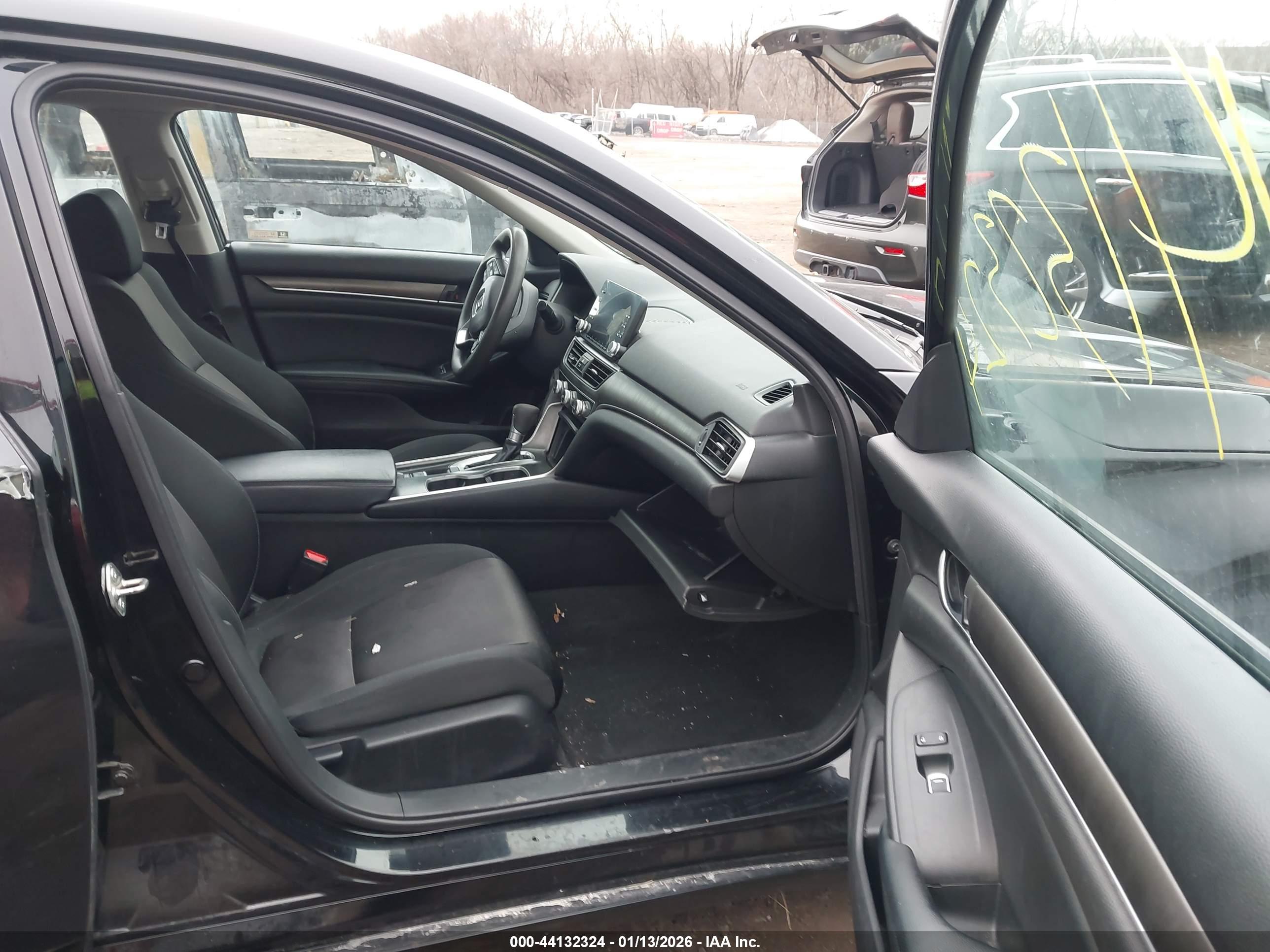 HONDA ACCORD image 5