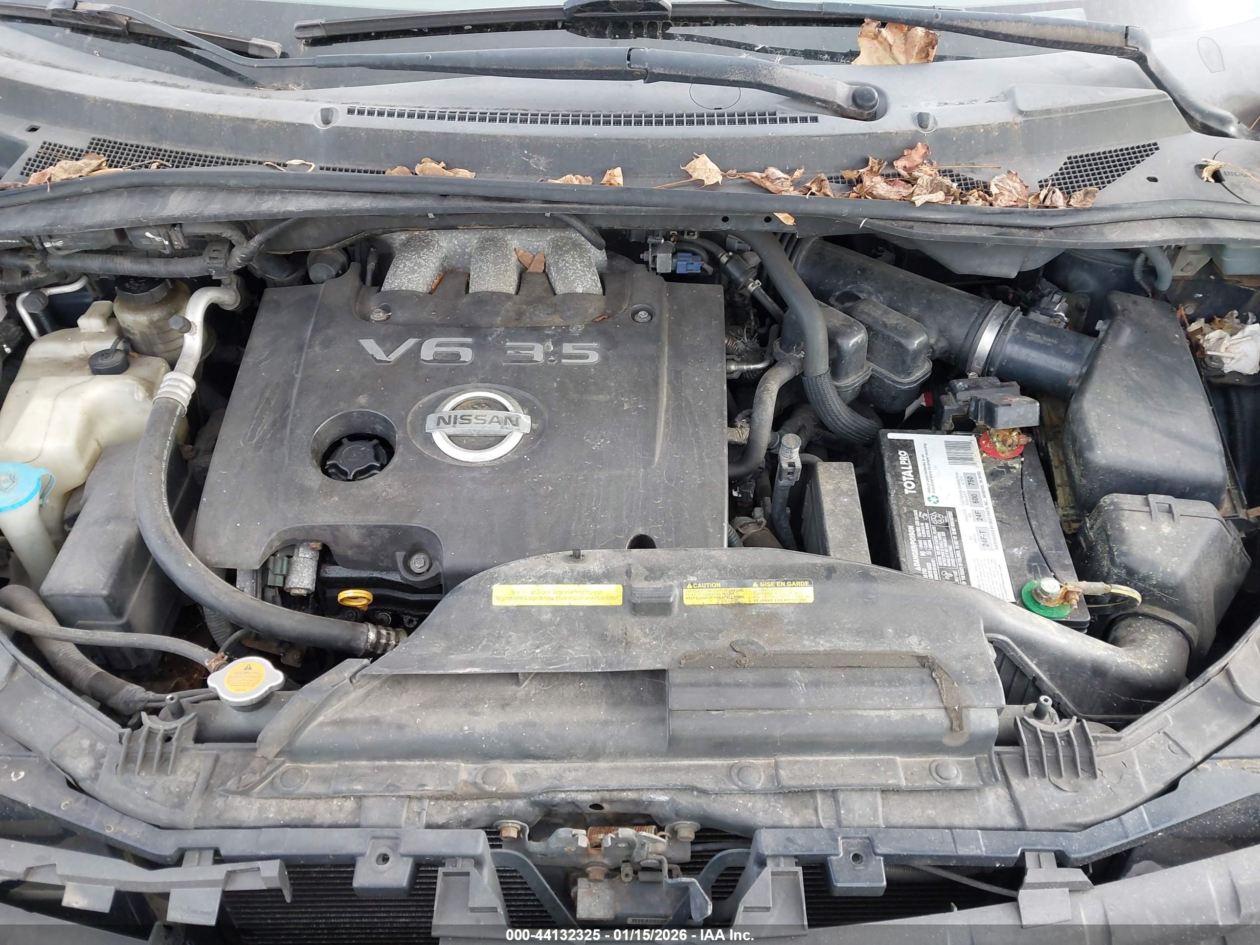 NISSAN QUEST image 10