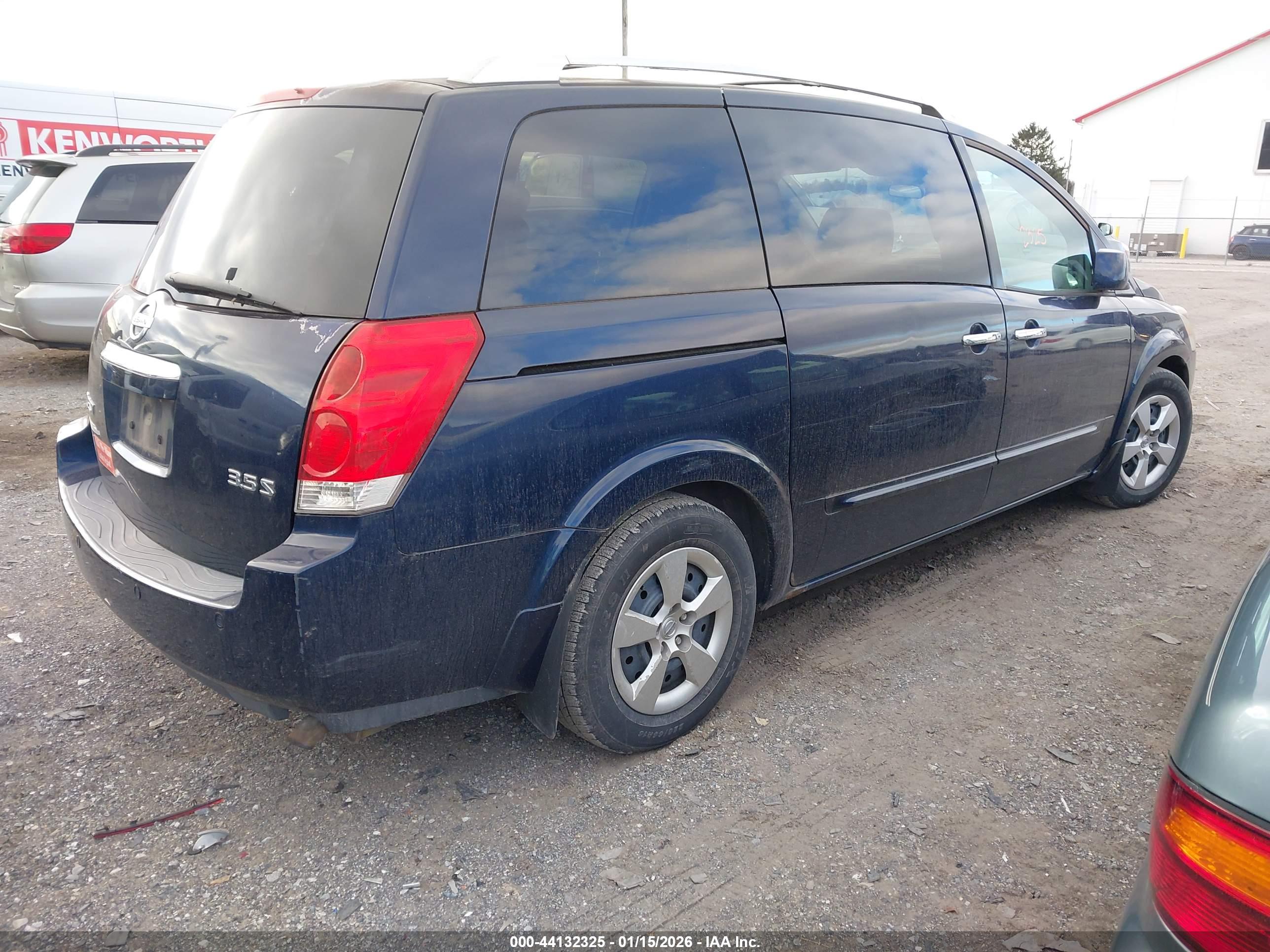NISSAN QUEST image 4