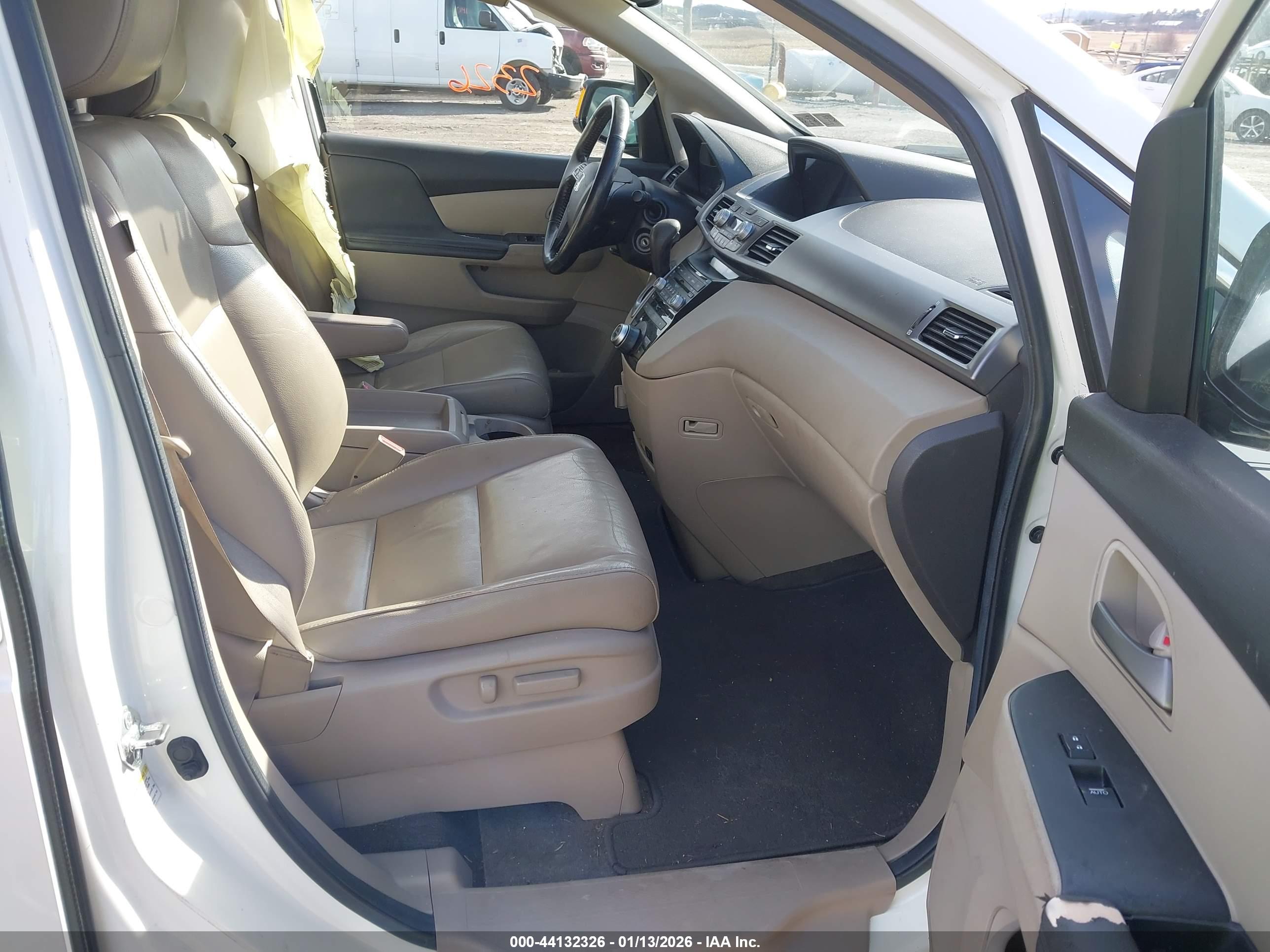 HONDA ODYSSEY image 5
