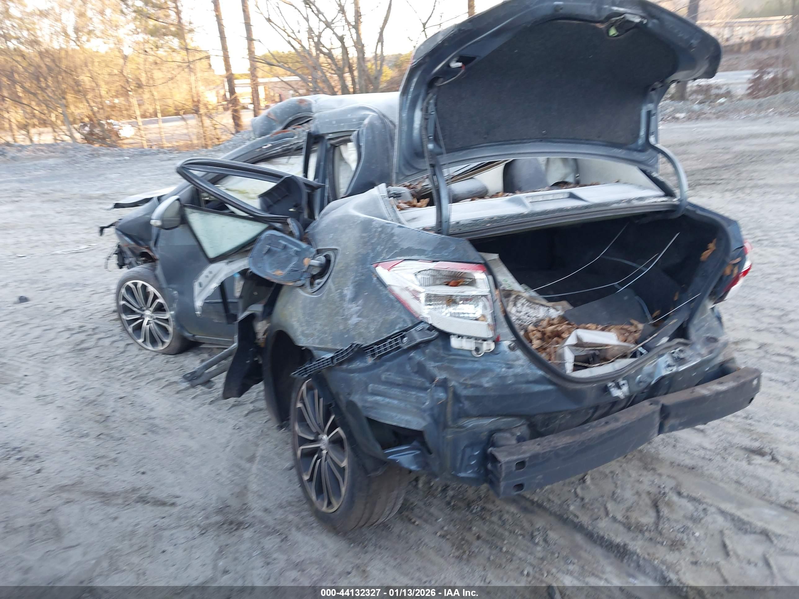 TOYOTA COROLLA image 3