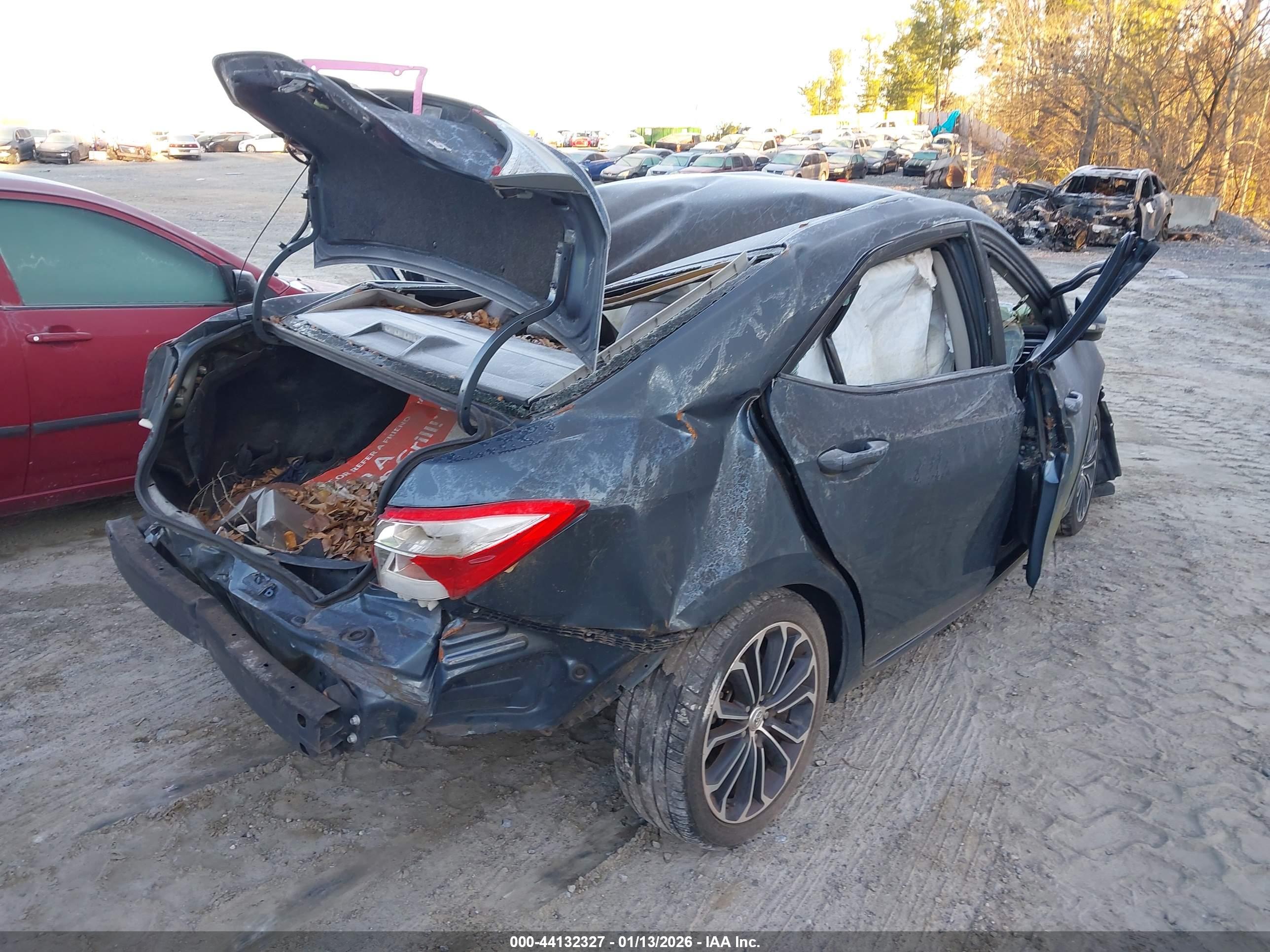 TOYOTA COROLLA image 4