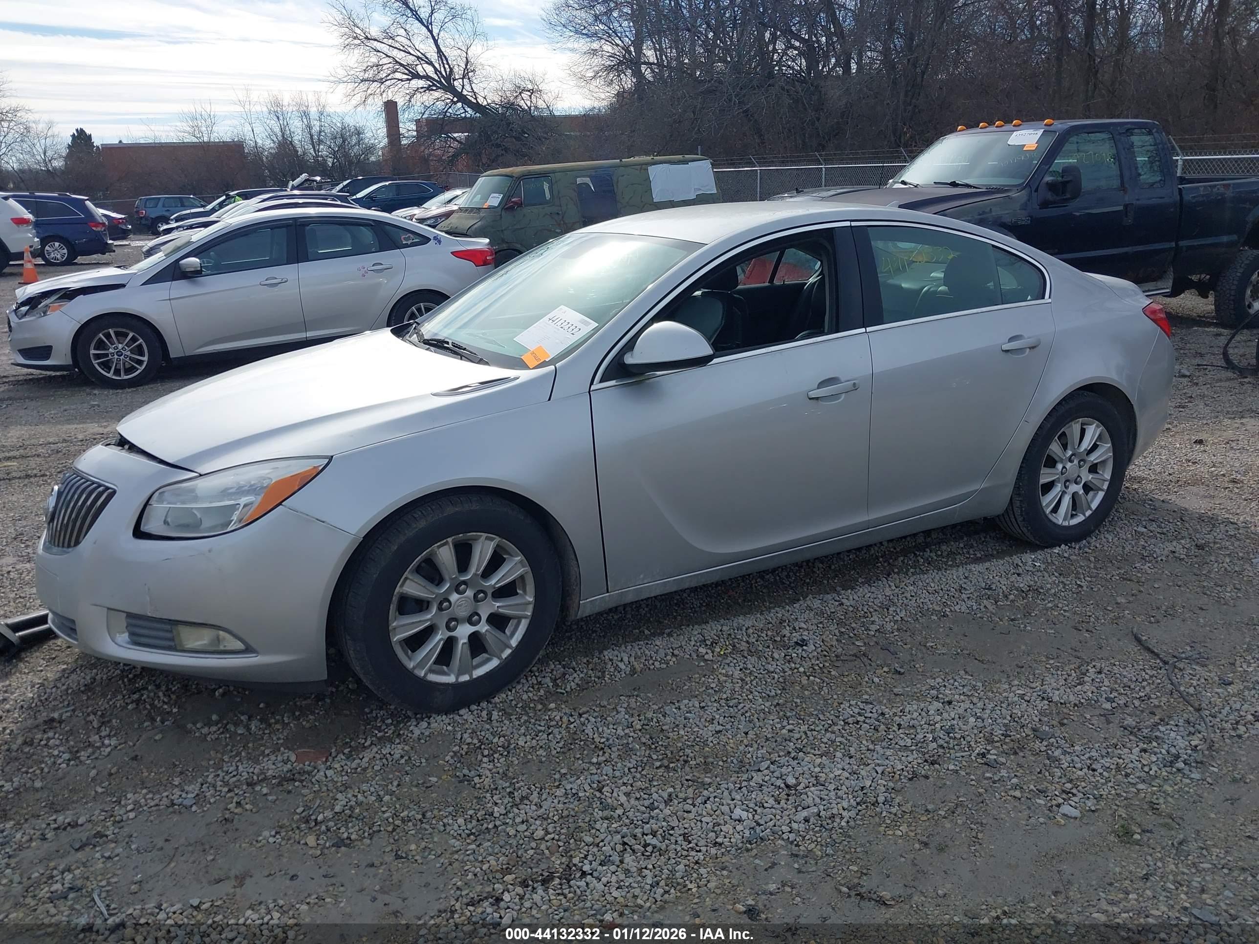 BUICK REGAL image 2