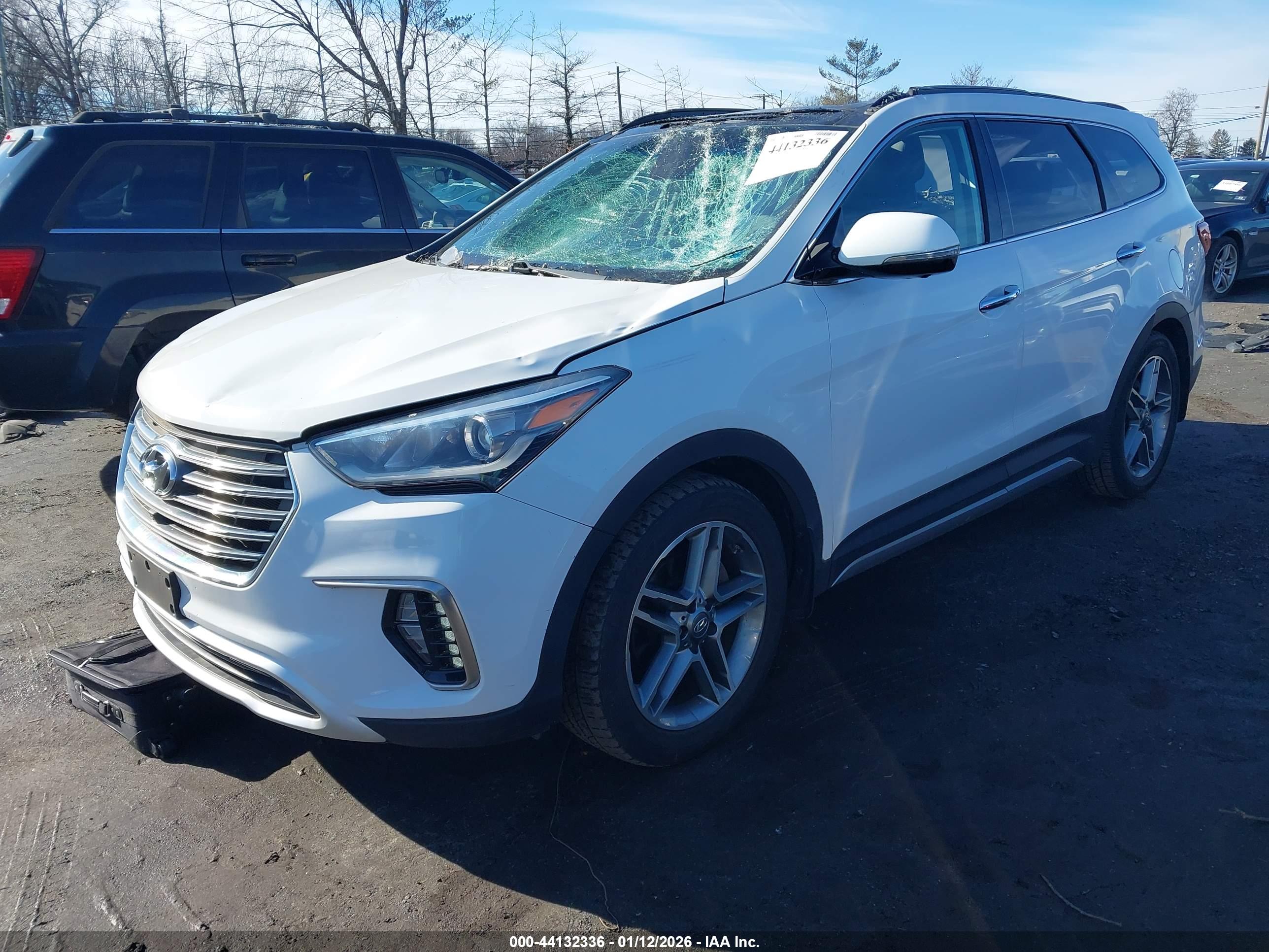 HYUNDAI SANTA image 2