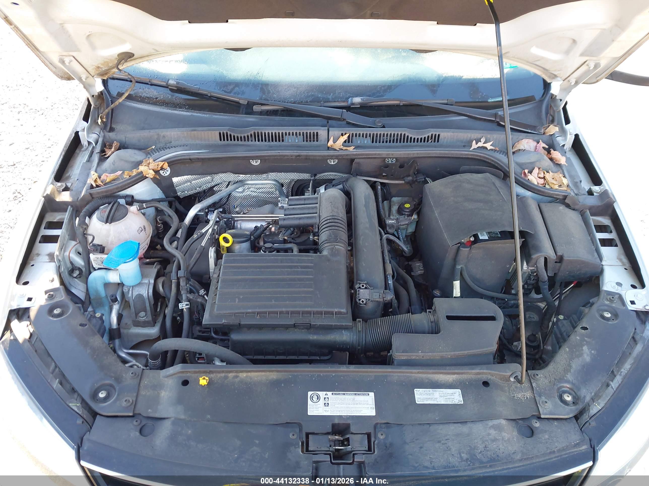 VOLKSWAGEN JETTA image 10
