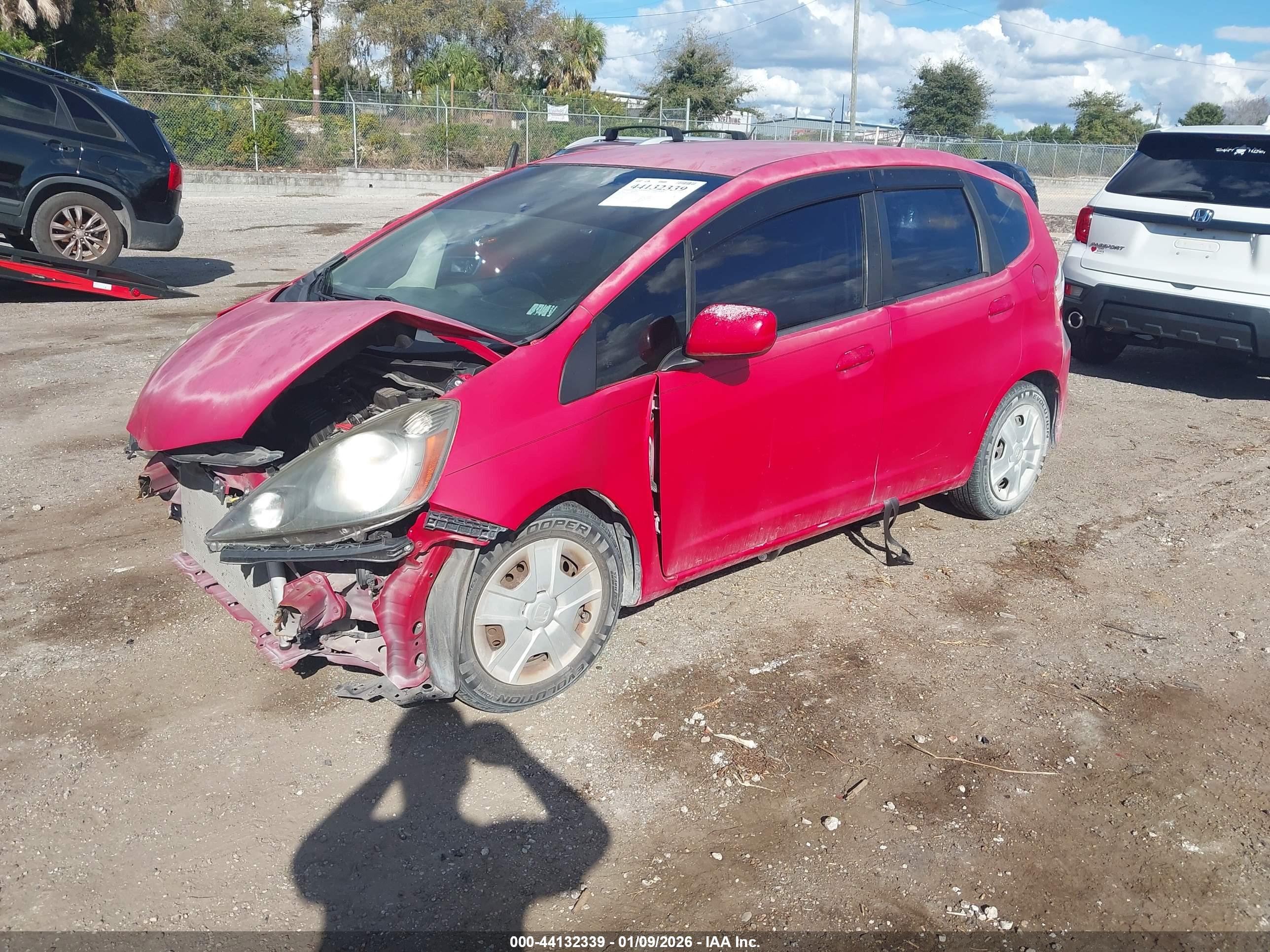 HONDA FIT image 2