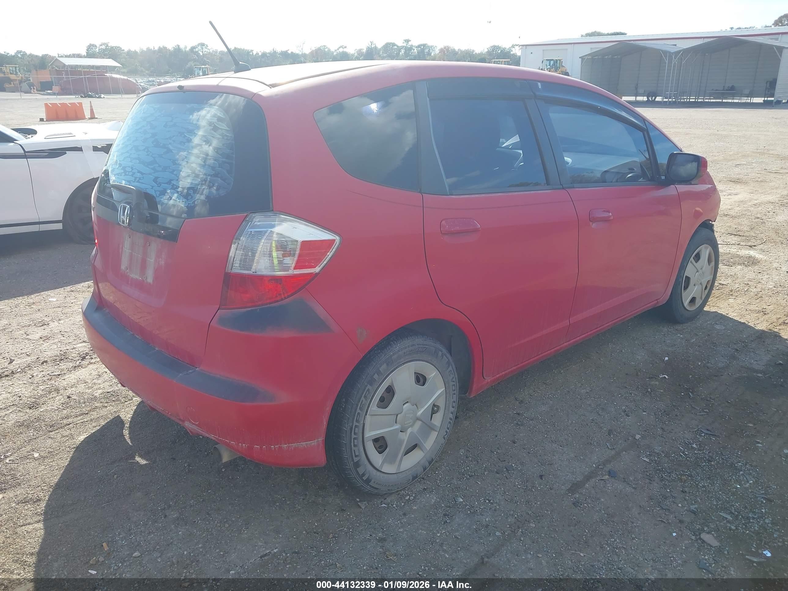 HONDA FIT image 4
