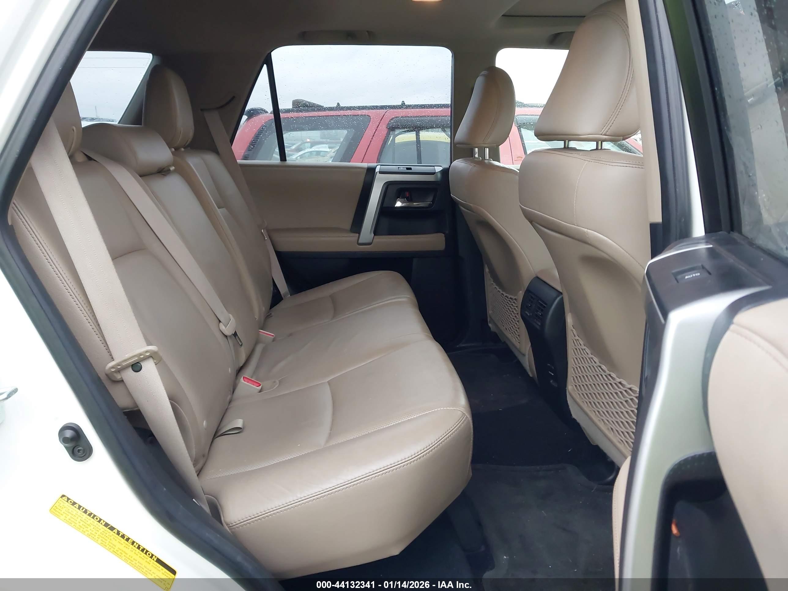 TOYOTA 4RUNNER image 8