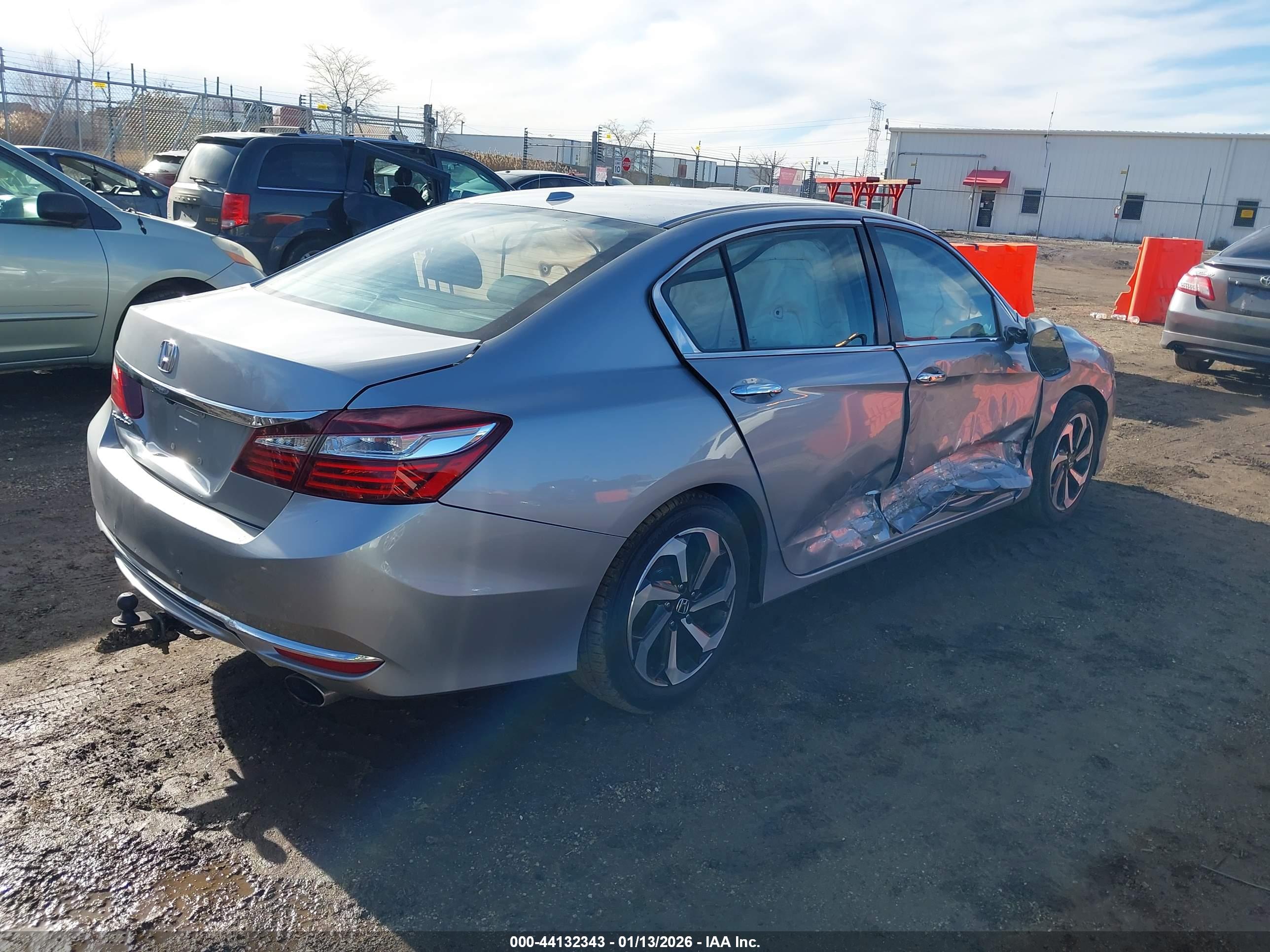 HONDA ACCORD image 4