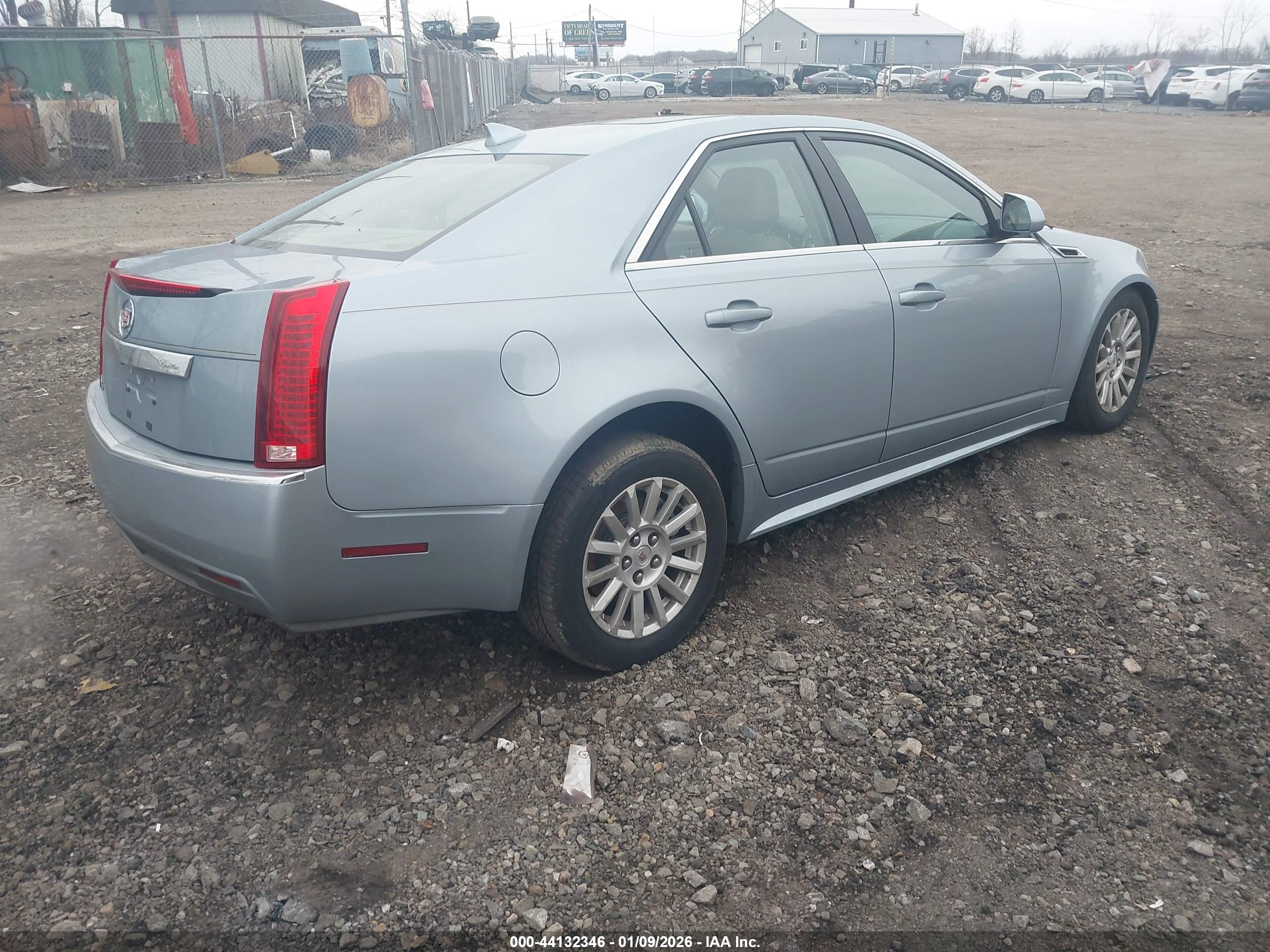 CADILLAC CTS image 4
