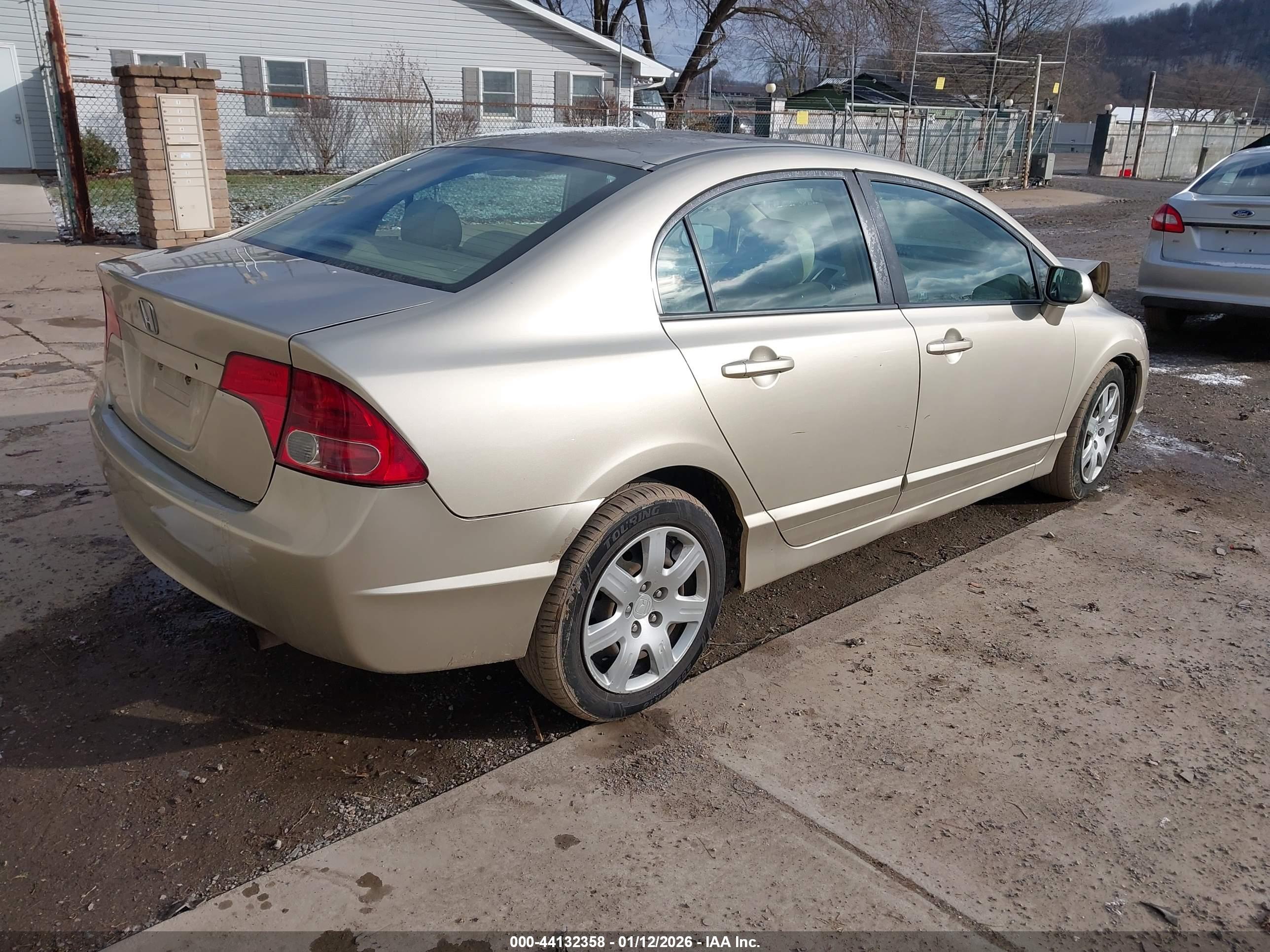 HONDA CIVIC image 4