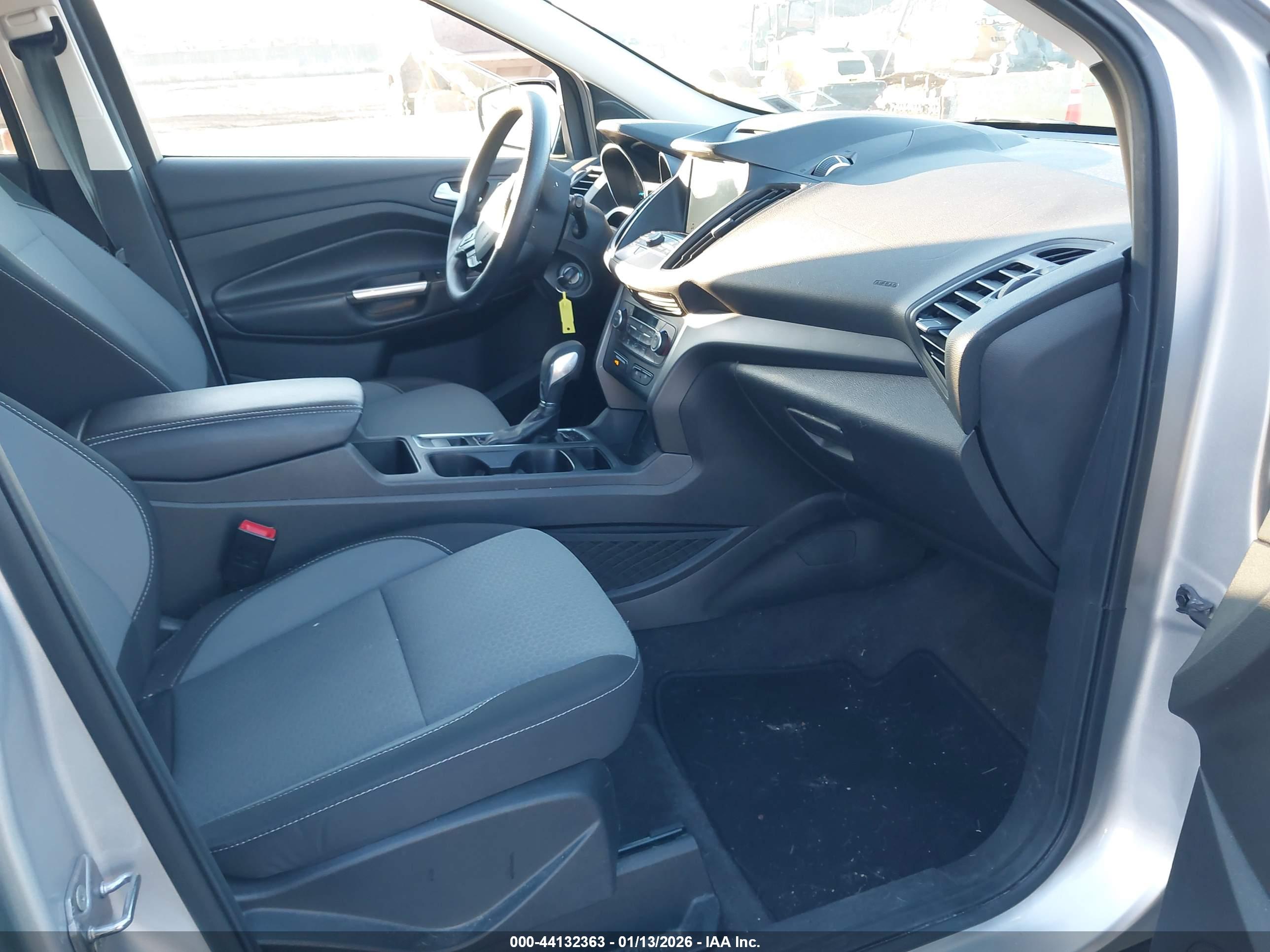 FORD ESCAPE image 5