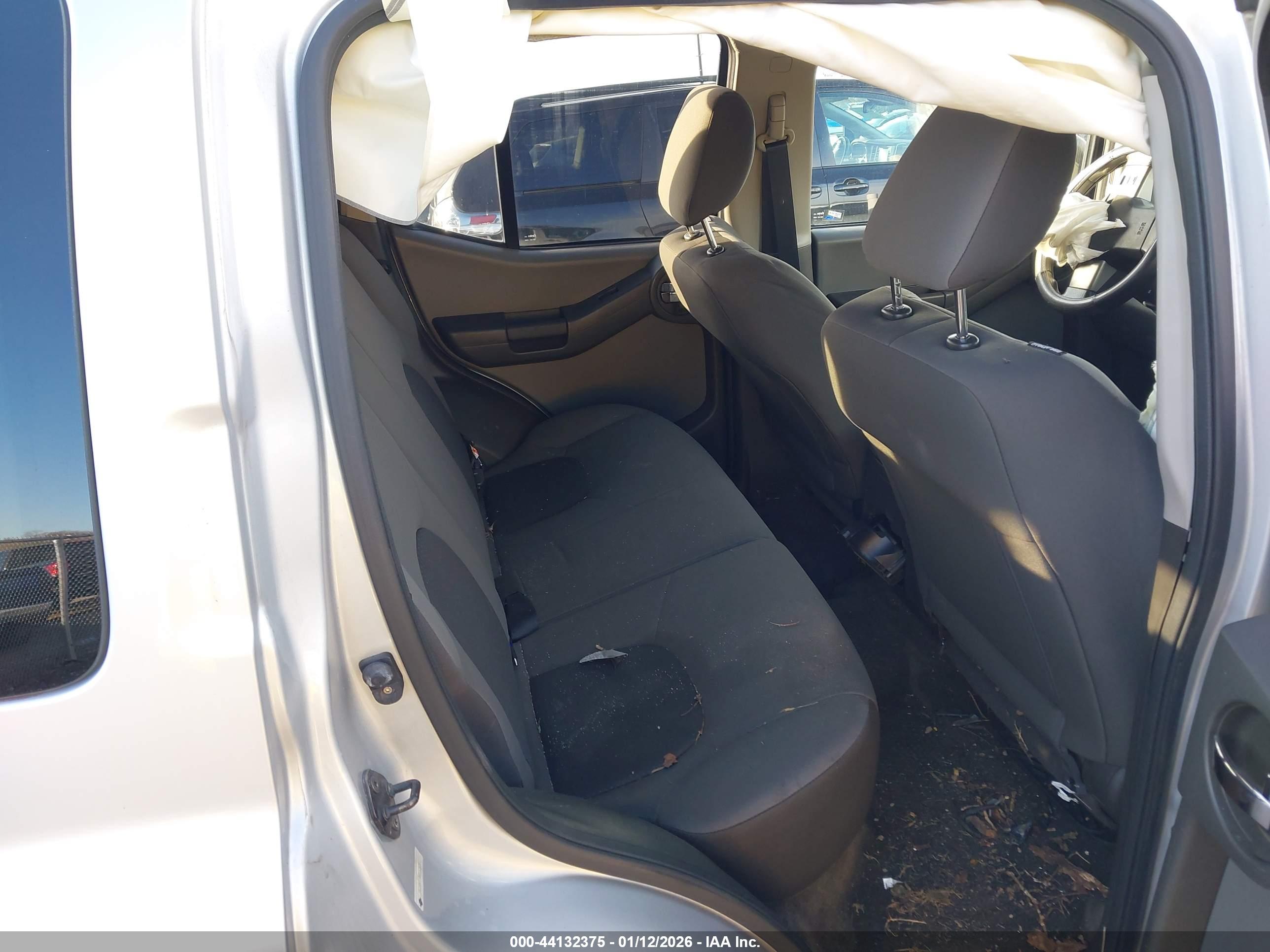 NISSAN XTERRA image 8