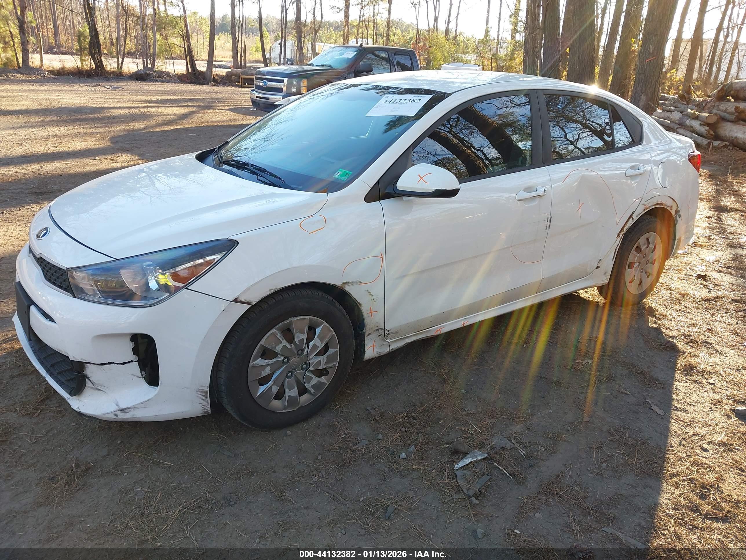 KIA RIO image 2
