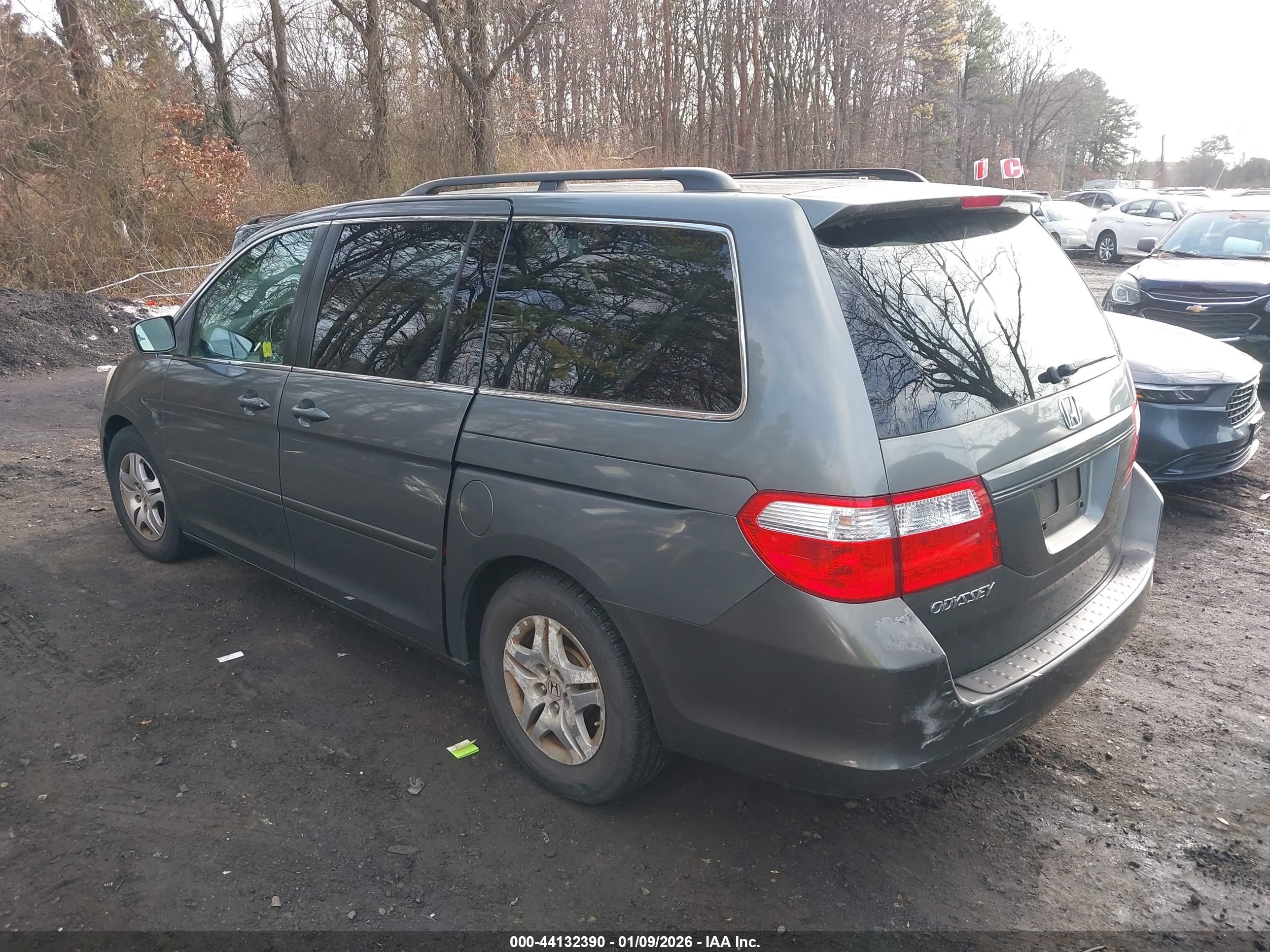 HONDA ODYSSEY image 3