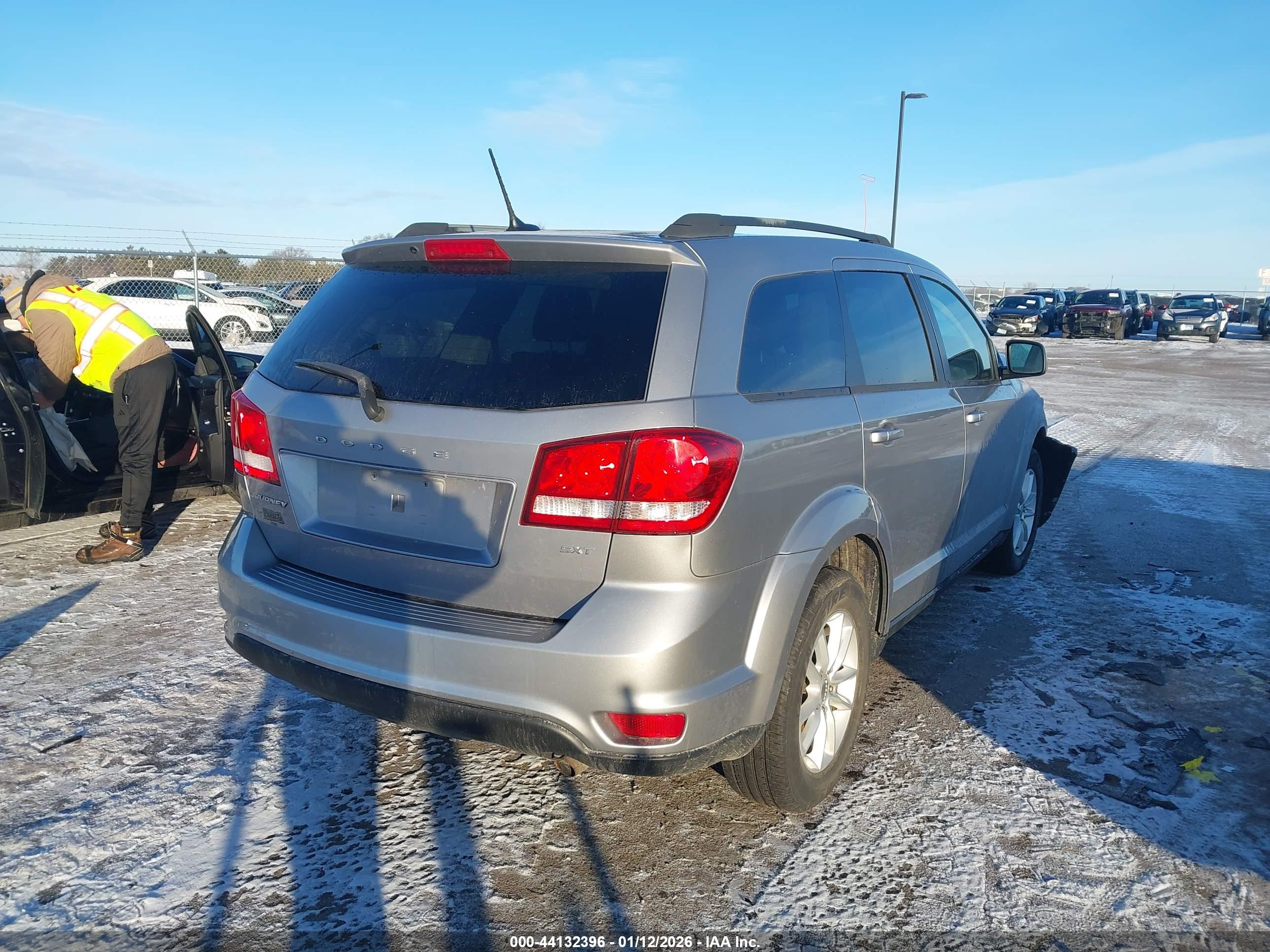 DODGE JOURNEY image 4