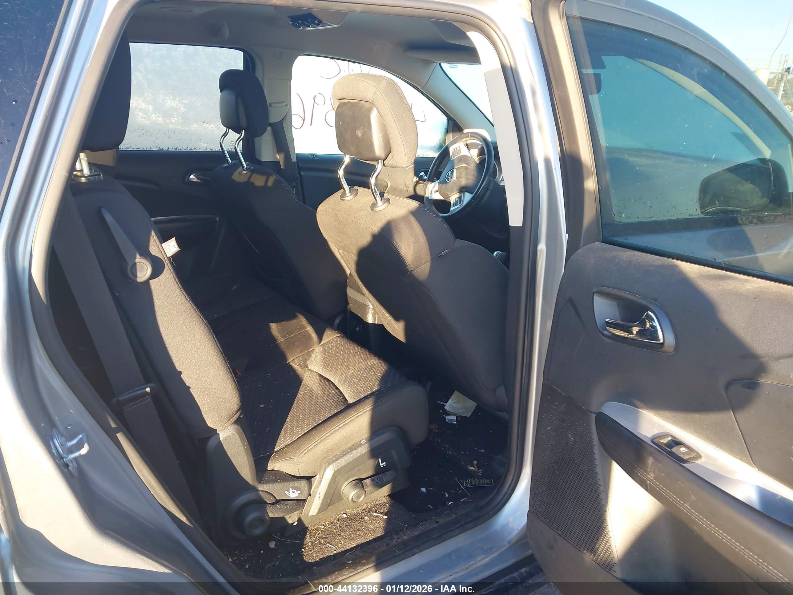 DODGE JOURNEY image 8