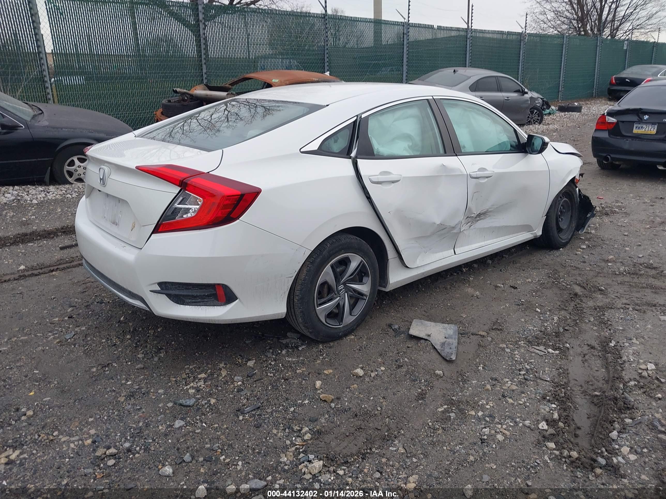 HONDA CIVIC image 4
