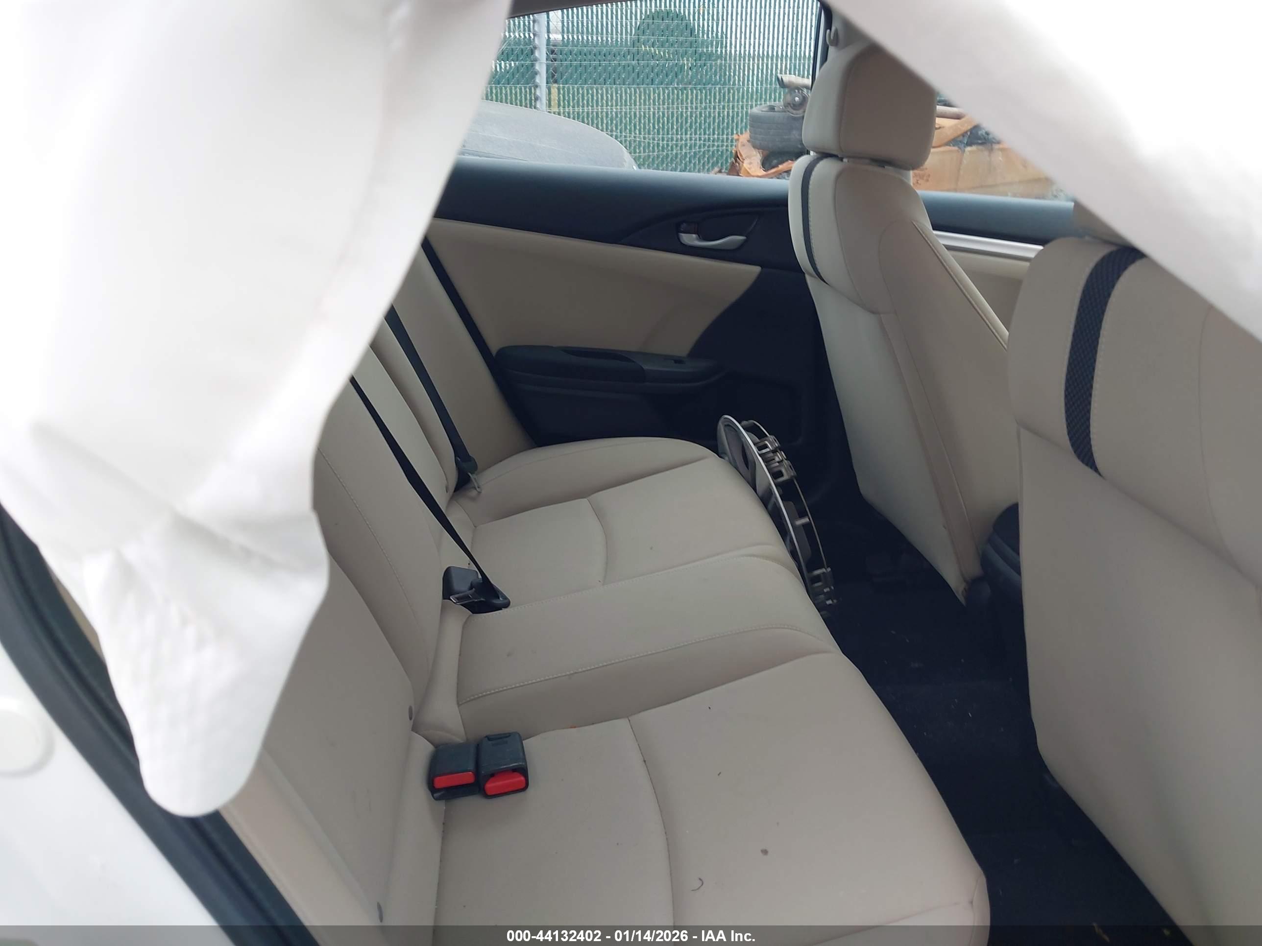 HONDA CIVIC image 8